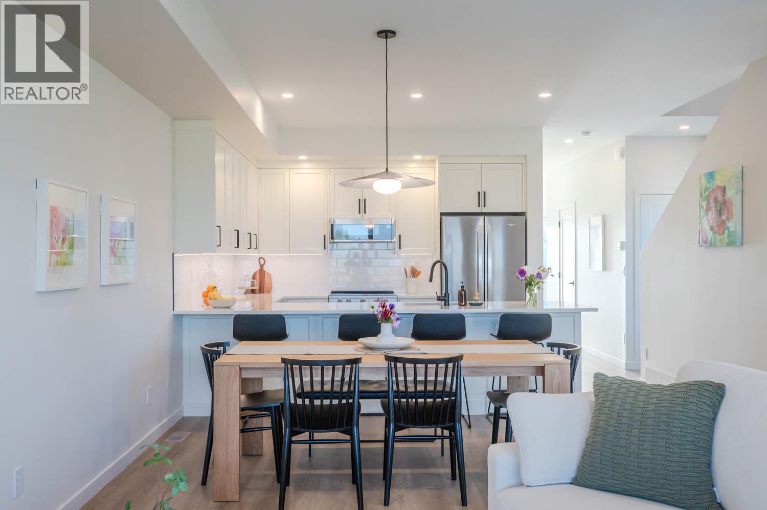 158 Deer Place Unit# 108, Penticton, British Columbia  V2A 0J7 - Photo 4 - 10372200