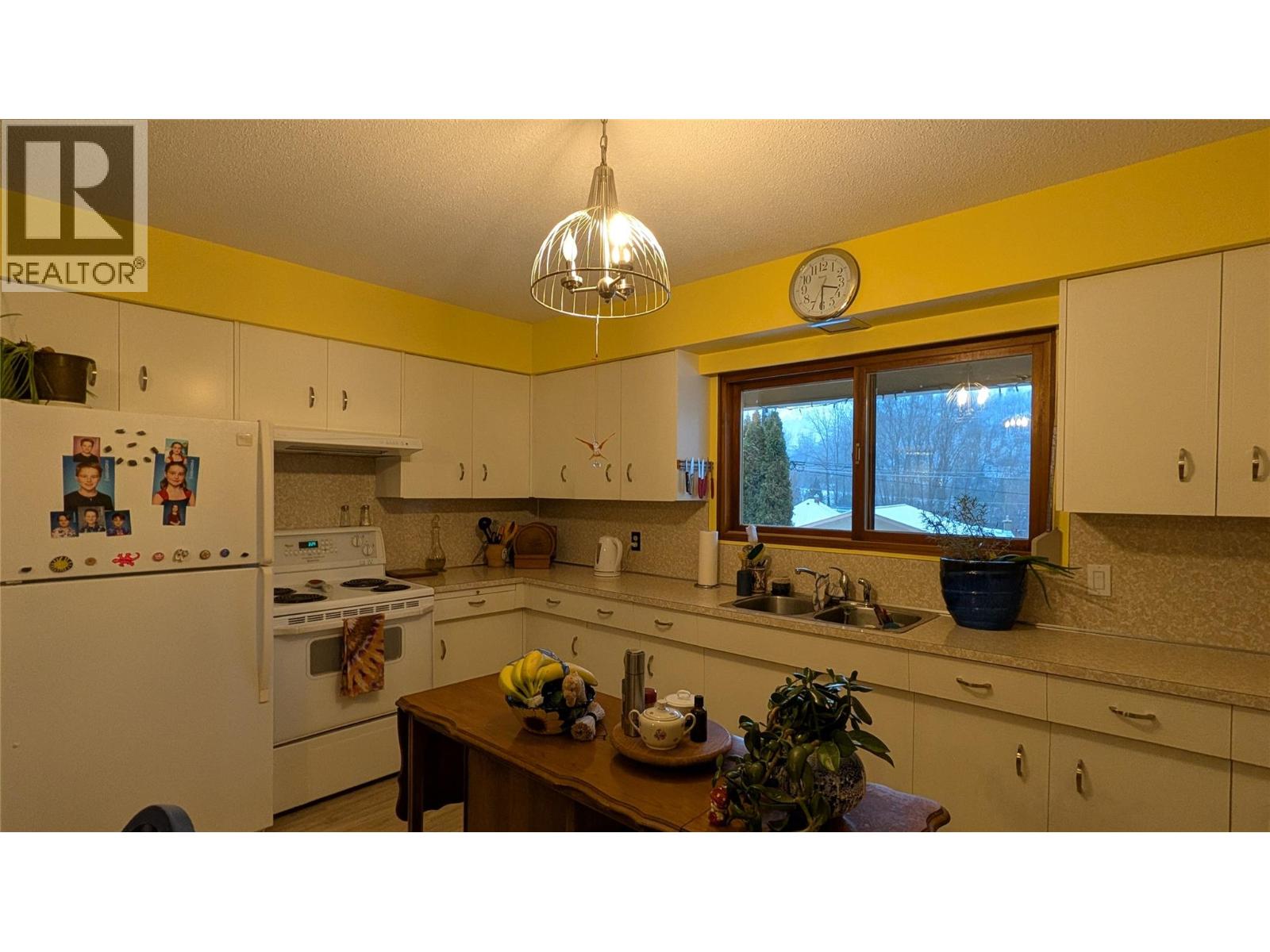 146 Colley Street, Warfield, British Columbia  V1R 2M2 - Photo 16 - 10372236