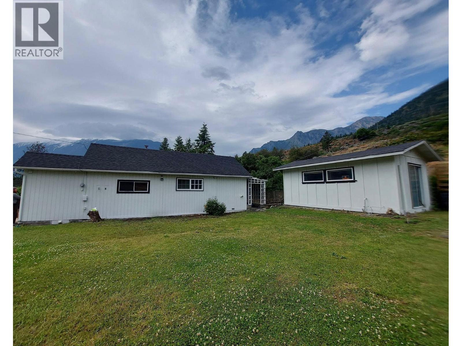 259 Mcewen Road, Lillooet, British Columbia  V0K 1V0 - Photo 2 - 10372180
