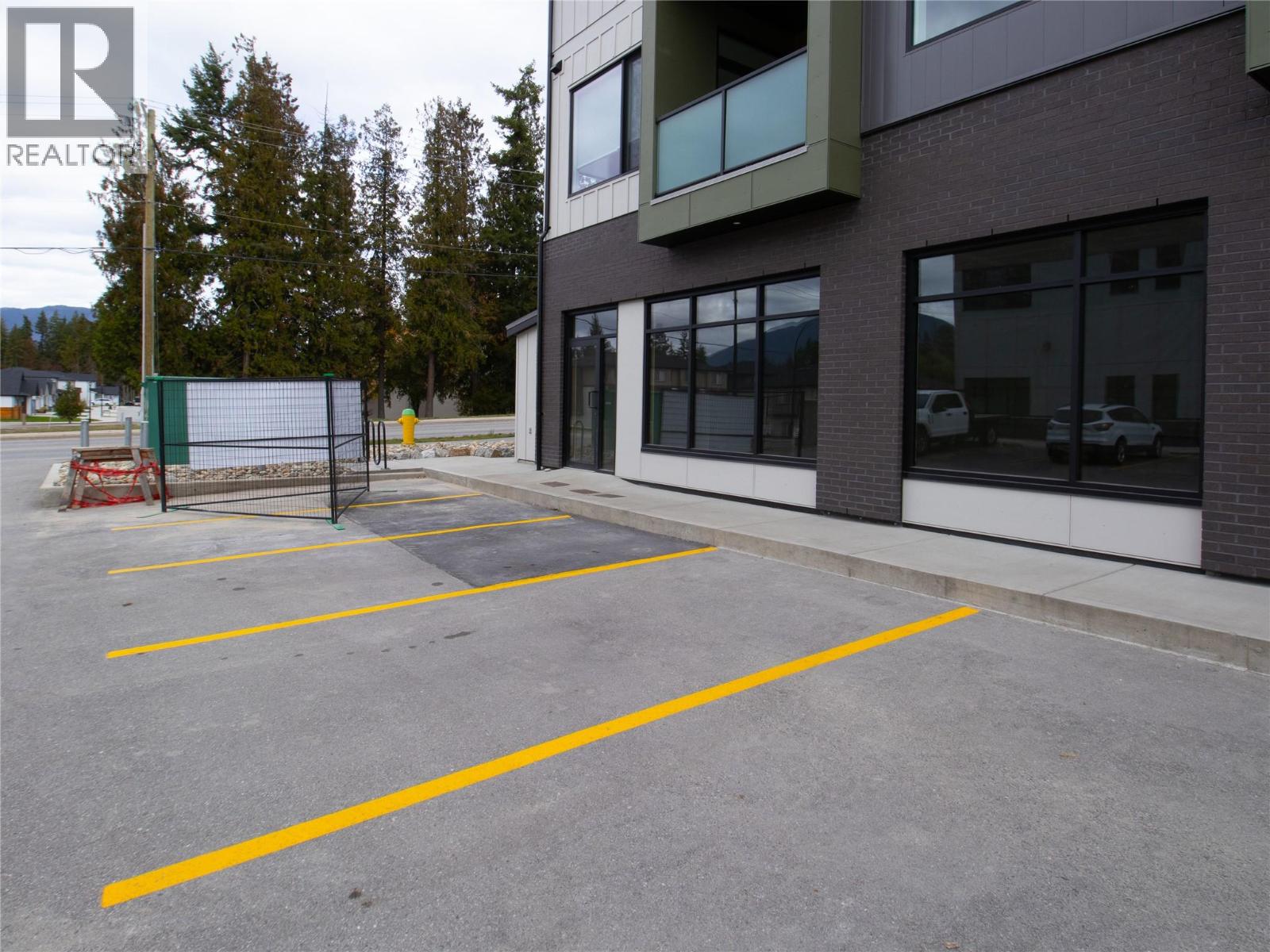 2110 11 Avenue Ne Unit# B101, Salmon Arm, British Columbia  V1E 2J4 - Photo 8 - 10371902