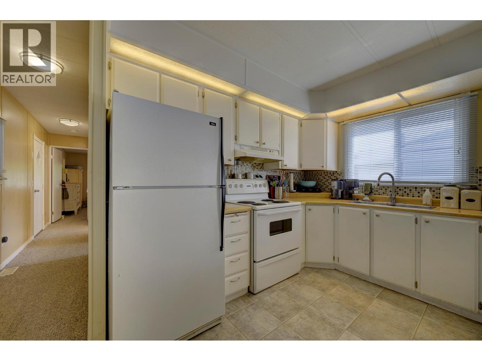 2400 Oakdale Way Unit# 216, Kamloops, British Columbia  V2B 6W7 - Photo 10 - 10372280