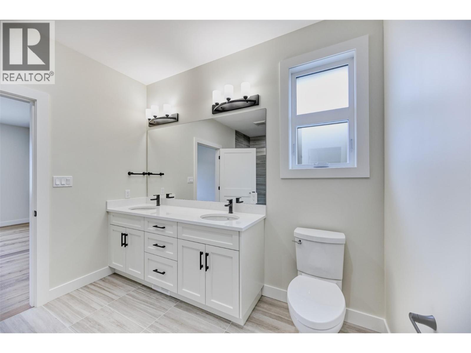 9 Hibiscus Court, Osoyoos, British Columbia  V0H 1V1 - Photo 10 - 10372201