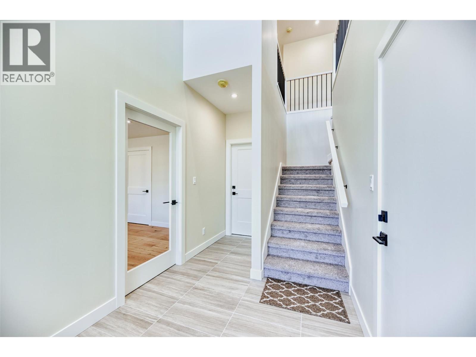 9 Hibiscus Court, Osoyoos, British Columbia  V0H 1V1 - Photo 4 - 10372201