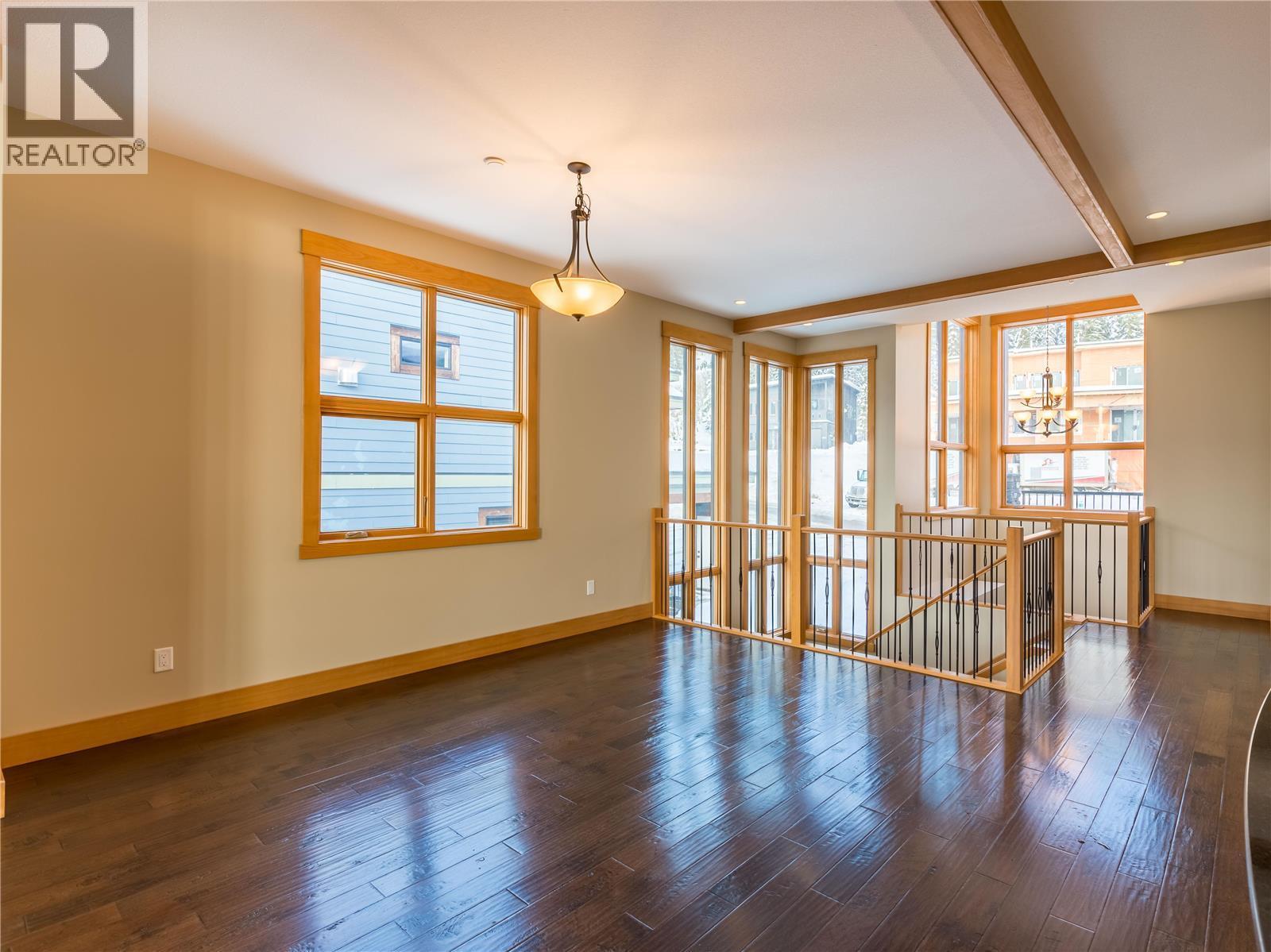 9966 Purcell Drive, Silver Star, British Columbia  V1B 0S1 - Photo 10 - 10372287