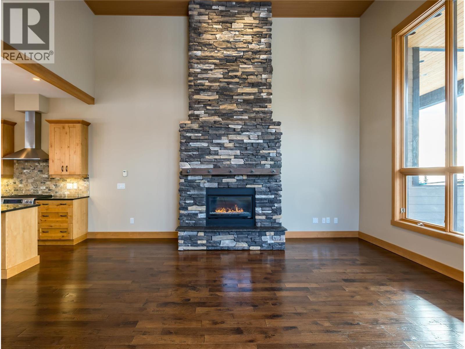 9966 Purcell Drive, Silver Star, British Columbia  V1B 0S1 - Photo 12 - 10372287