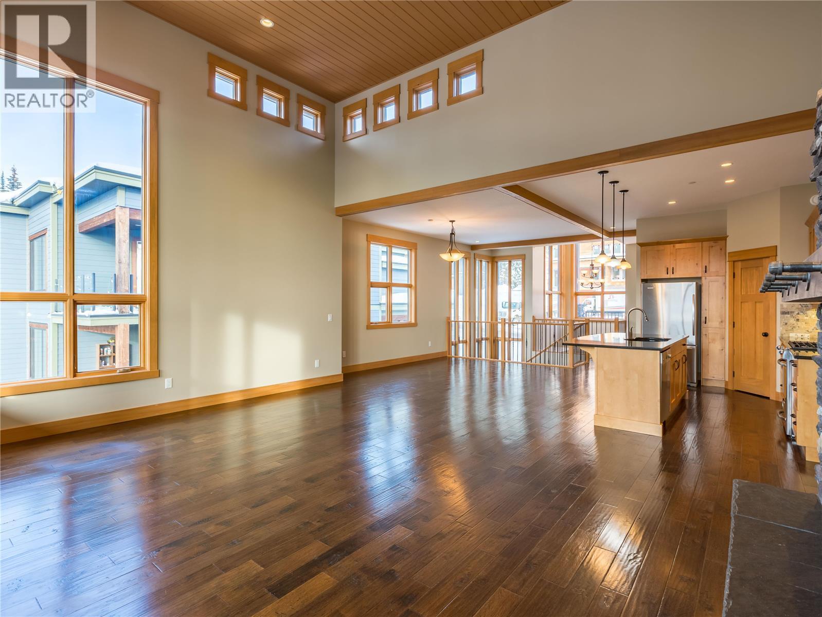 9966 Purcell Drive, Silver Star, British Columbia  V1B 0S1 - Photo 13 - 10372287