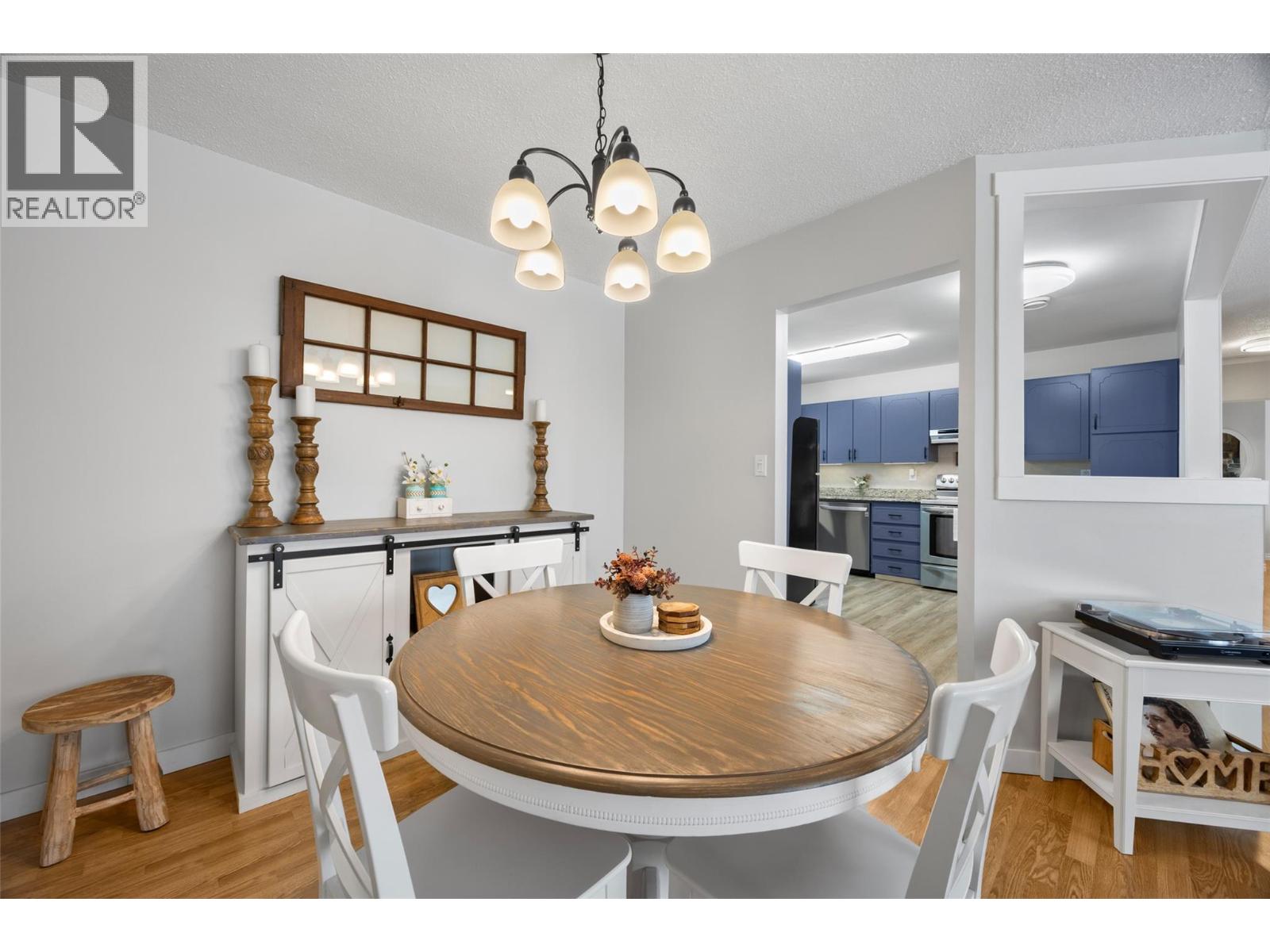 1139 Chateau Street, Kamloops, British Columbia  V2B 5R3 - Photo 6 - 10371973