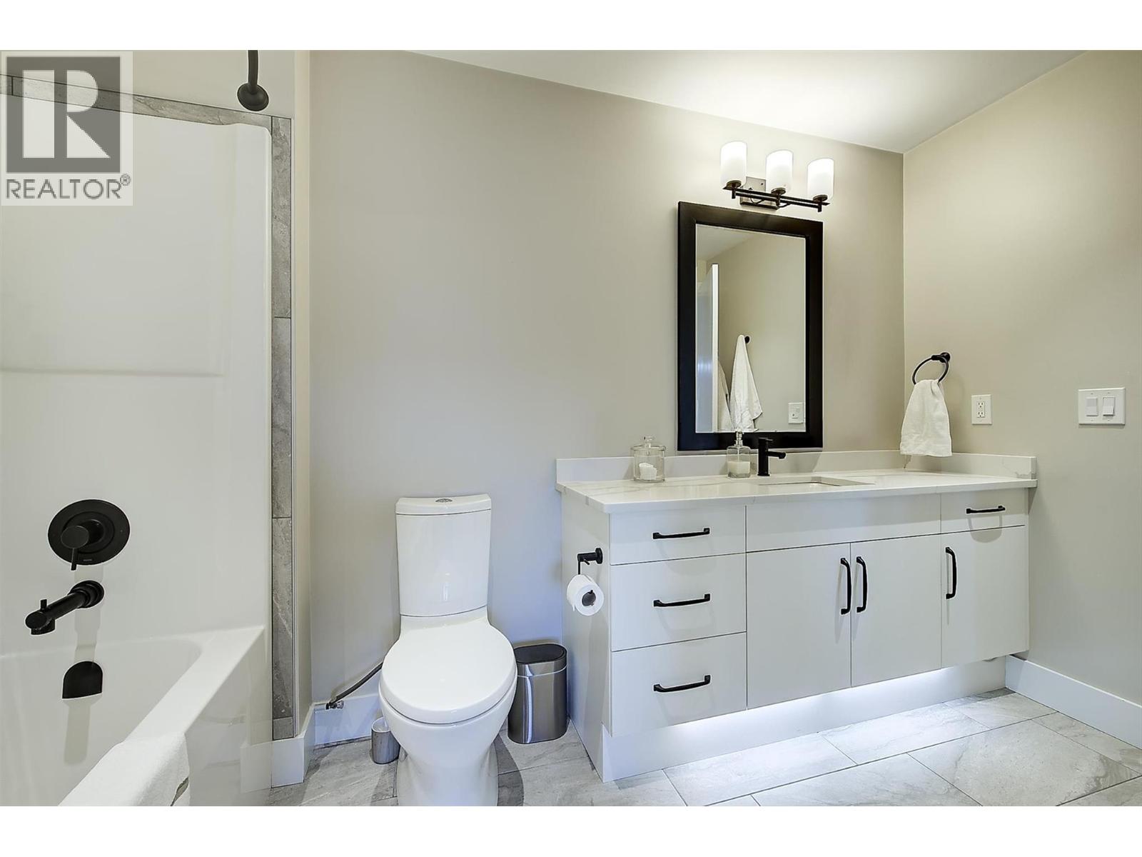 110 Ellis Street Unit# 402, Penticton, British Columbia  V2A 4L5 - Photo 26 - 10371597