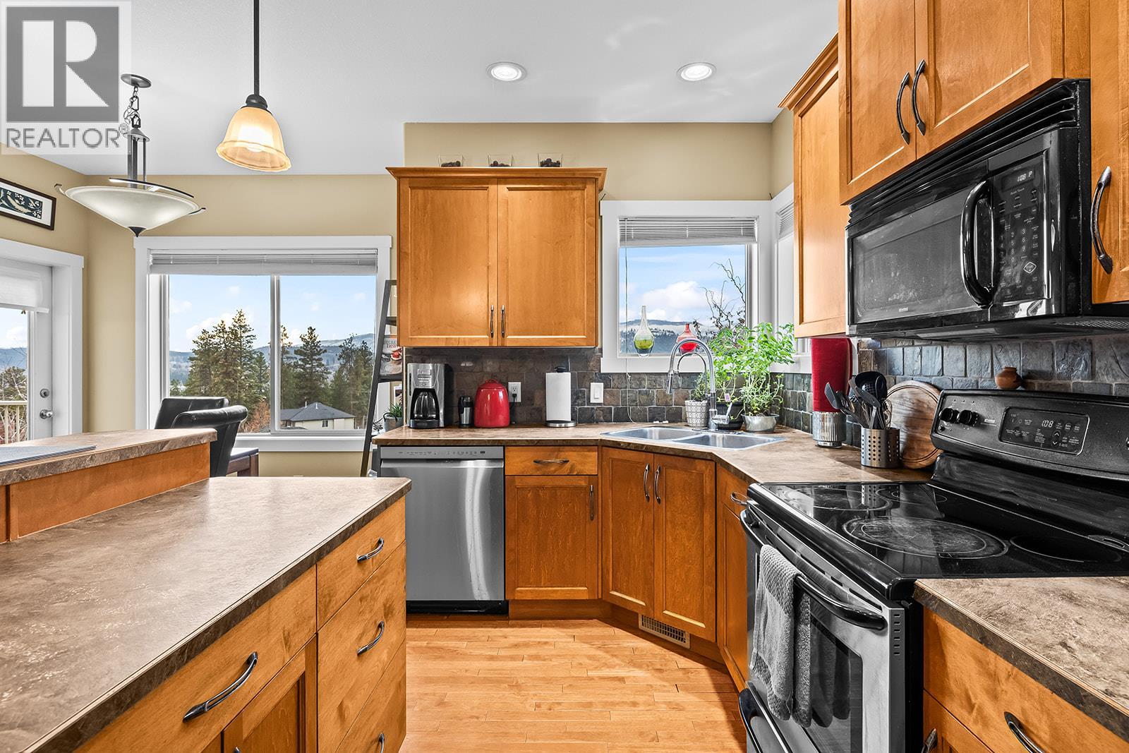 10290 Teresa Road, Lake Country, British Columbia  V4V 2N6 - Photo 15 - 10372208