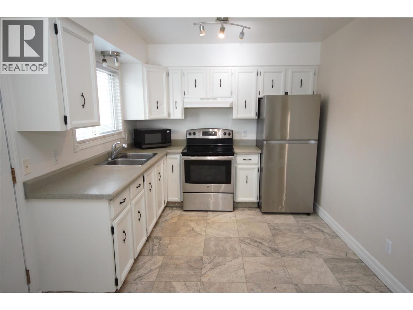 5820 Main Street Unit# 8, Oliver, British Columbia  V0H 1T9 - Photo 4 - 10372266