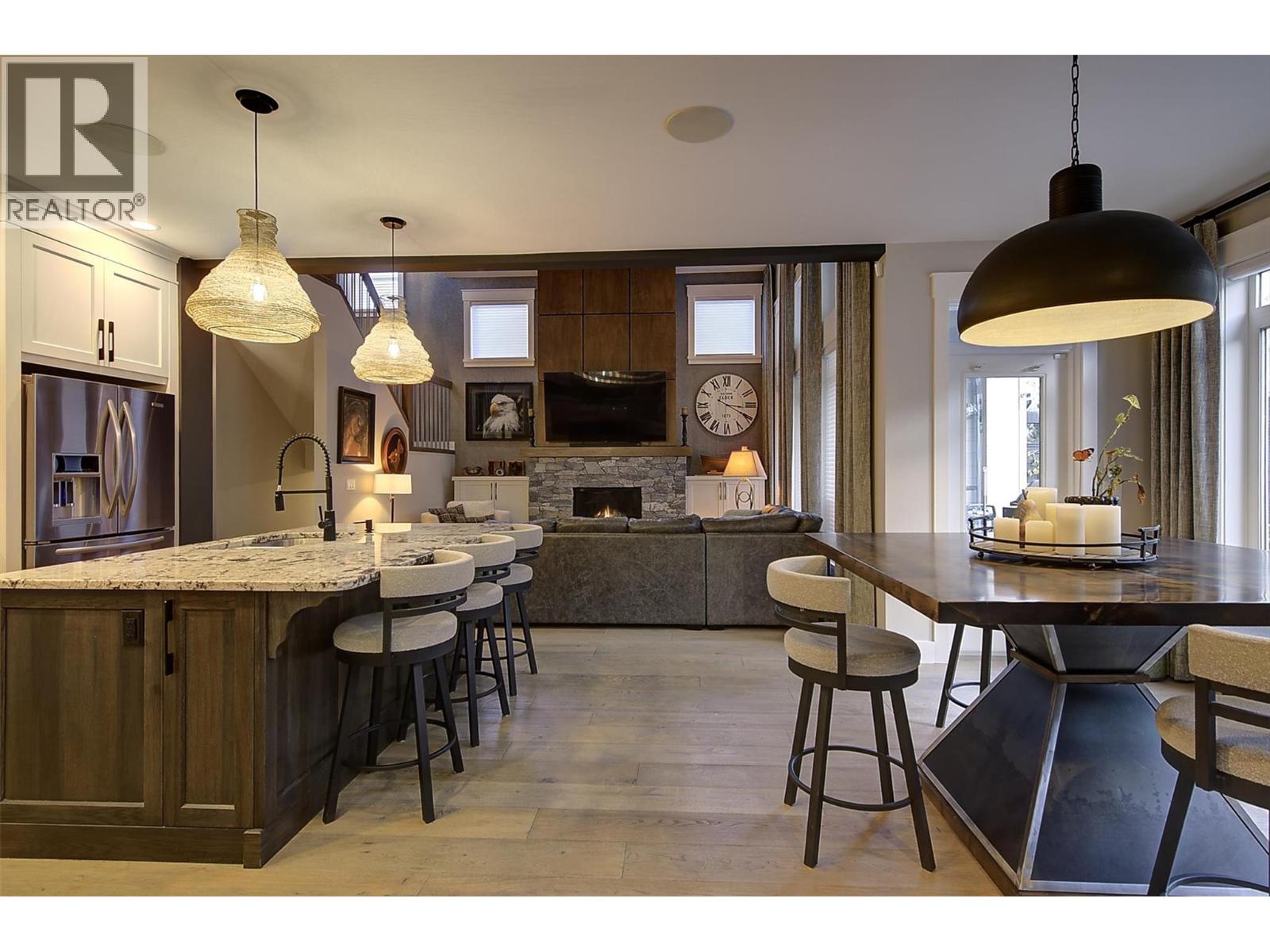 5499 Mountainside Drive, Kelowna, British Columbia  V1W 5G4 - Photo 11 - 10372243
