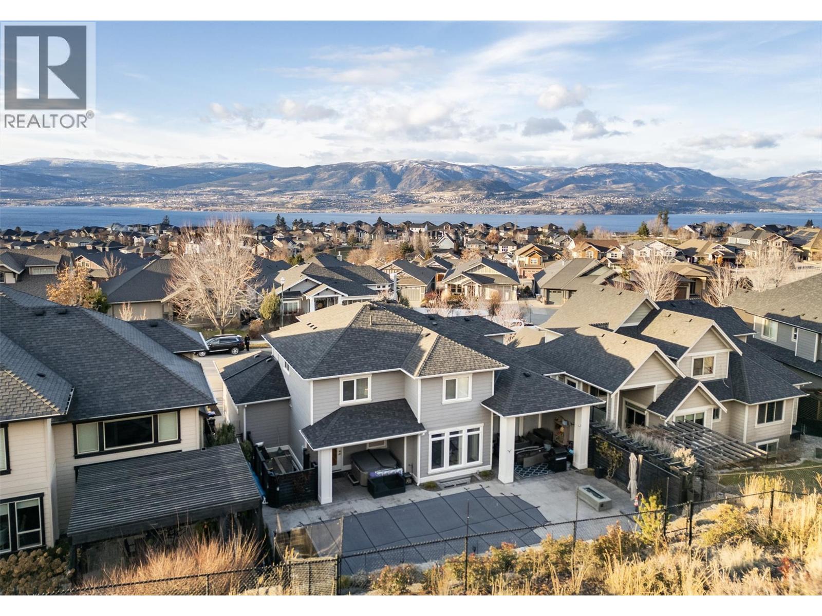 5499 Mountainside Drive, Kelowna, British Columbia  V1W 5G4 - Photo 3 - 10372243