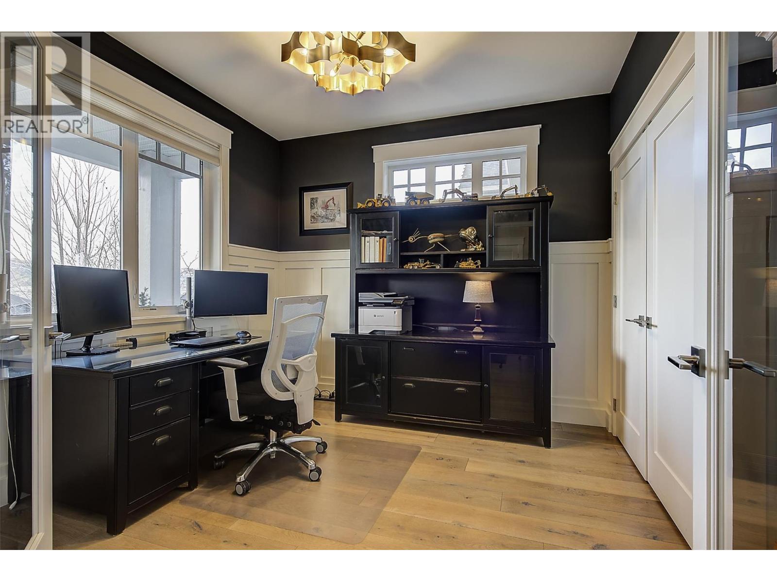 5499 Mountainside Drive, Kelowna, British Columbia  V1W 5G4 - Photo 35 - 10372243