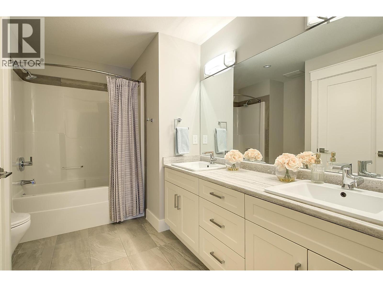 5499 Mountainside Drive, Kelowna, British Columbia  V1W 5G4 - Photo 63 - 10372243