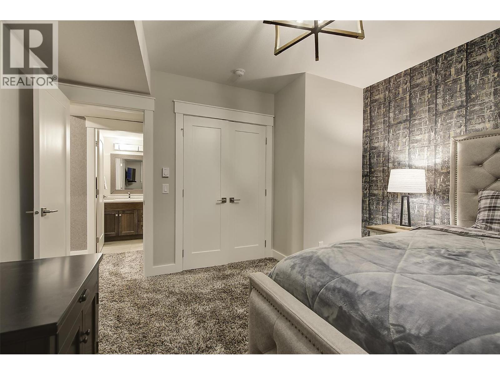 5499 Mountainside Drive, Kelowna, British Columbia  V1W 5G4 - Photo 77 - 10372243