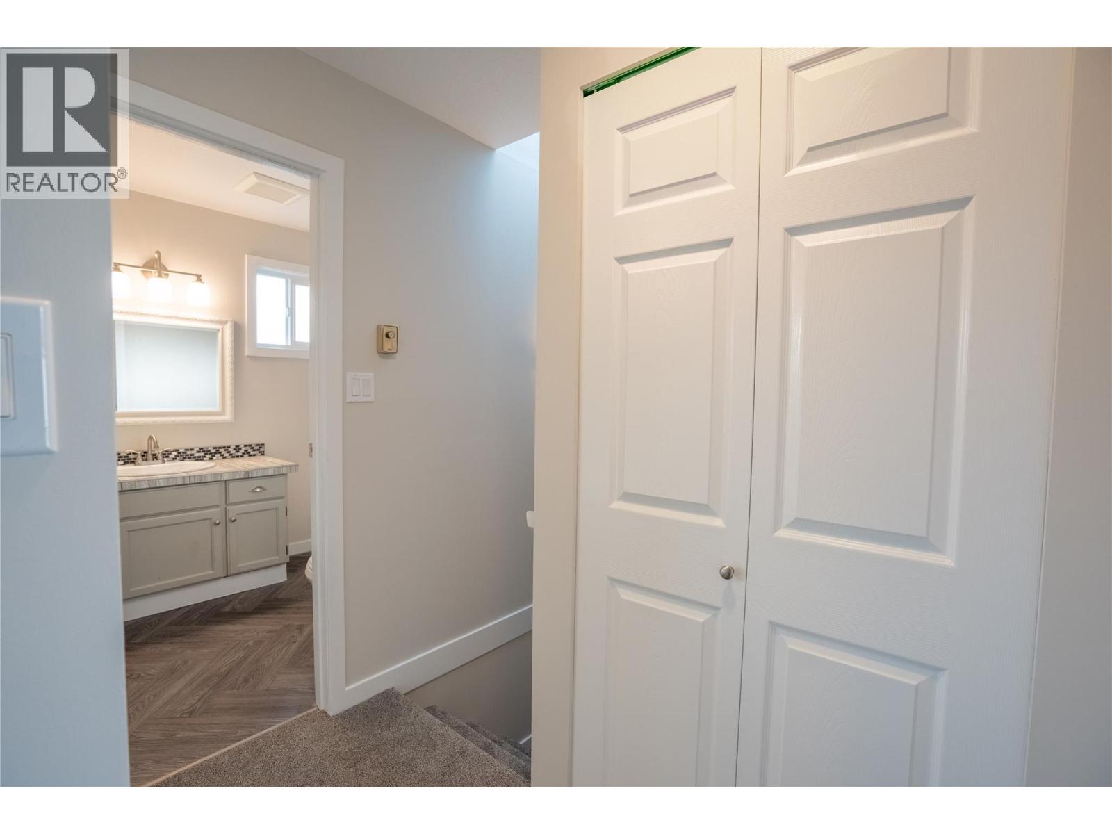 970 Oakville Street Unit# 111, Penticton, British Columbia  V2A 8J6 - Photo 11 - 10372050