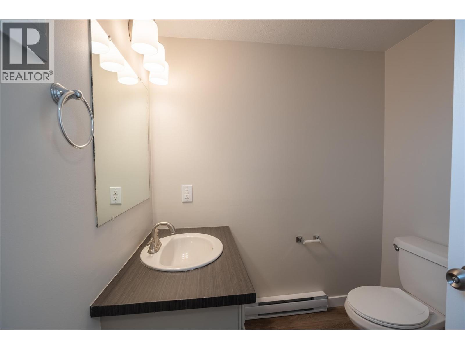 970 Oakville Street Unit# 111, Penticton, British Columbia  V2A 8J6 - Photo 15 - 10372050