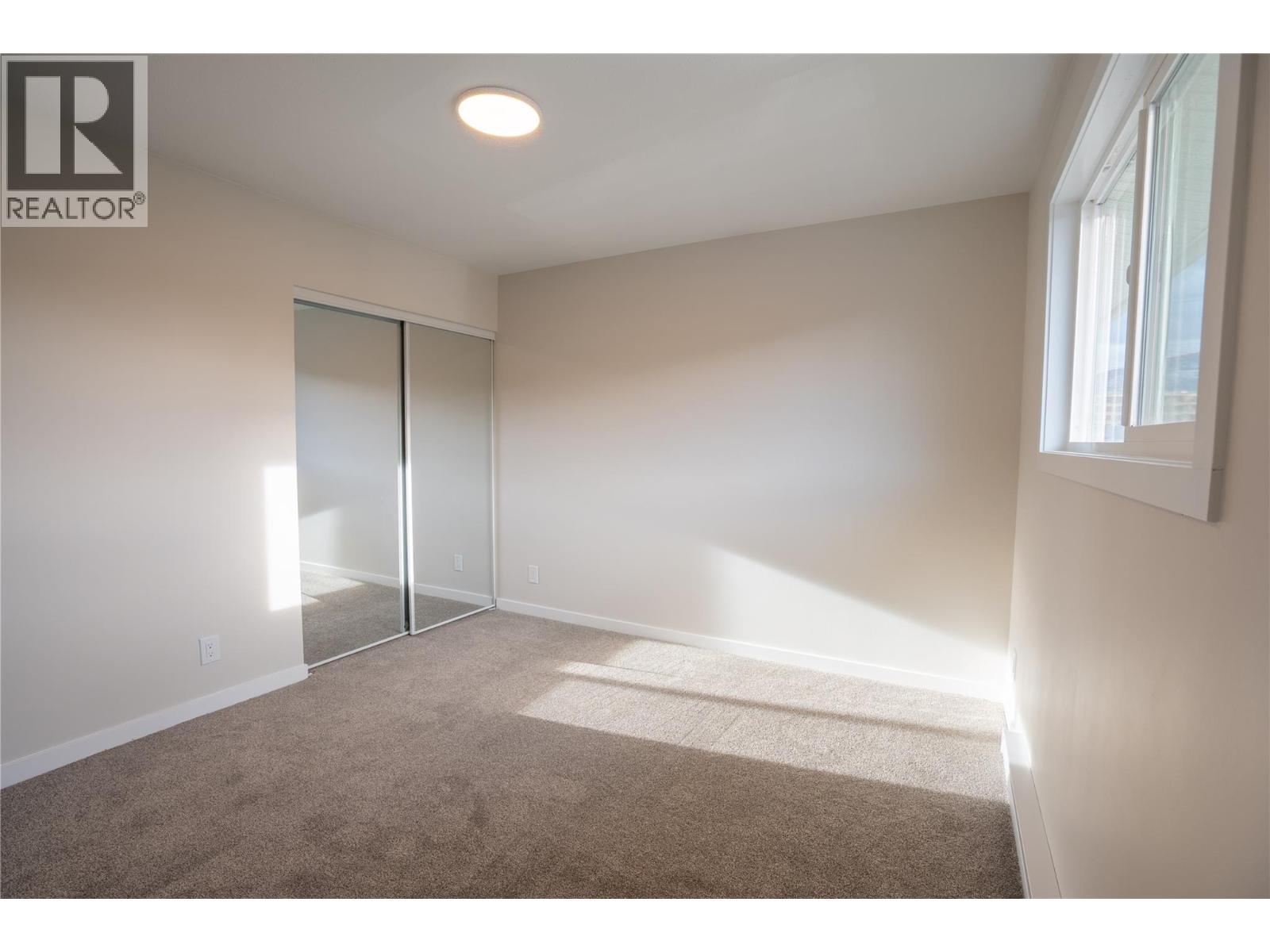 970 Oakville Street Unit# 111, Penticton, British Columbia  V2A 8J6 - Photo 9 - 10372050