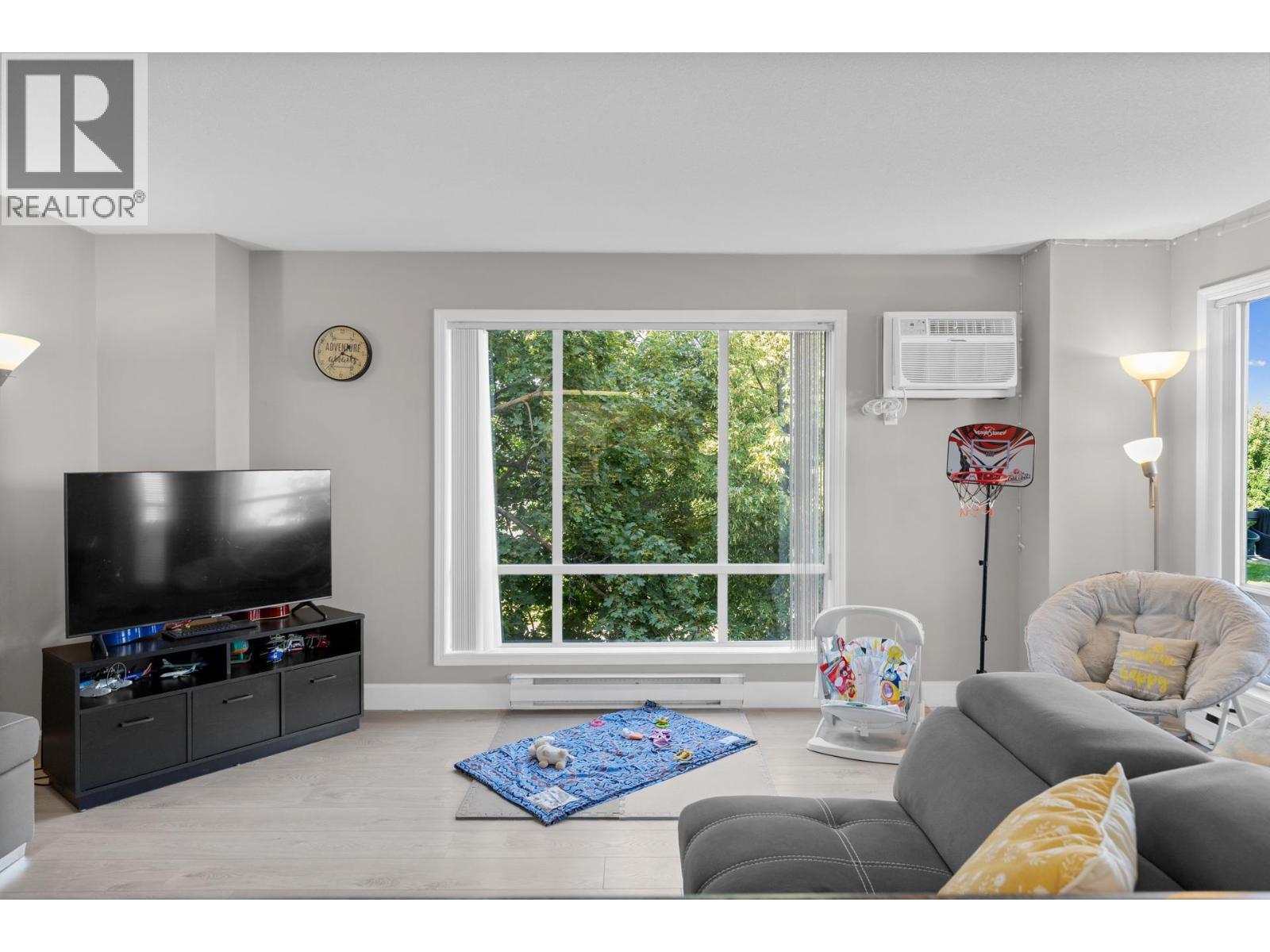 727 Houghton Road Unit# 212, Kelowna, British Columbia  V1X 7J7 - Photo 3 - 10372359