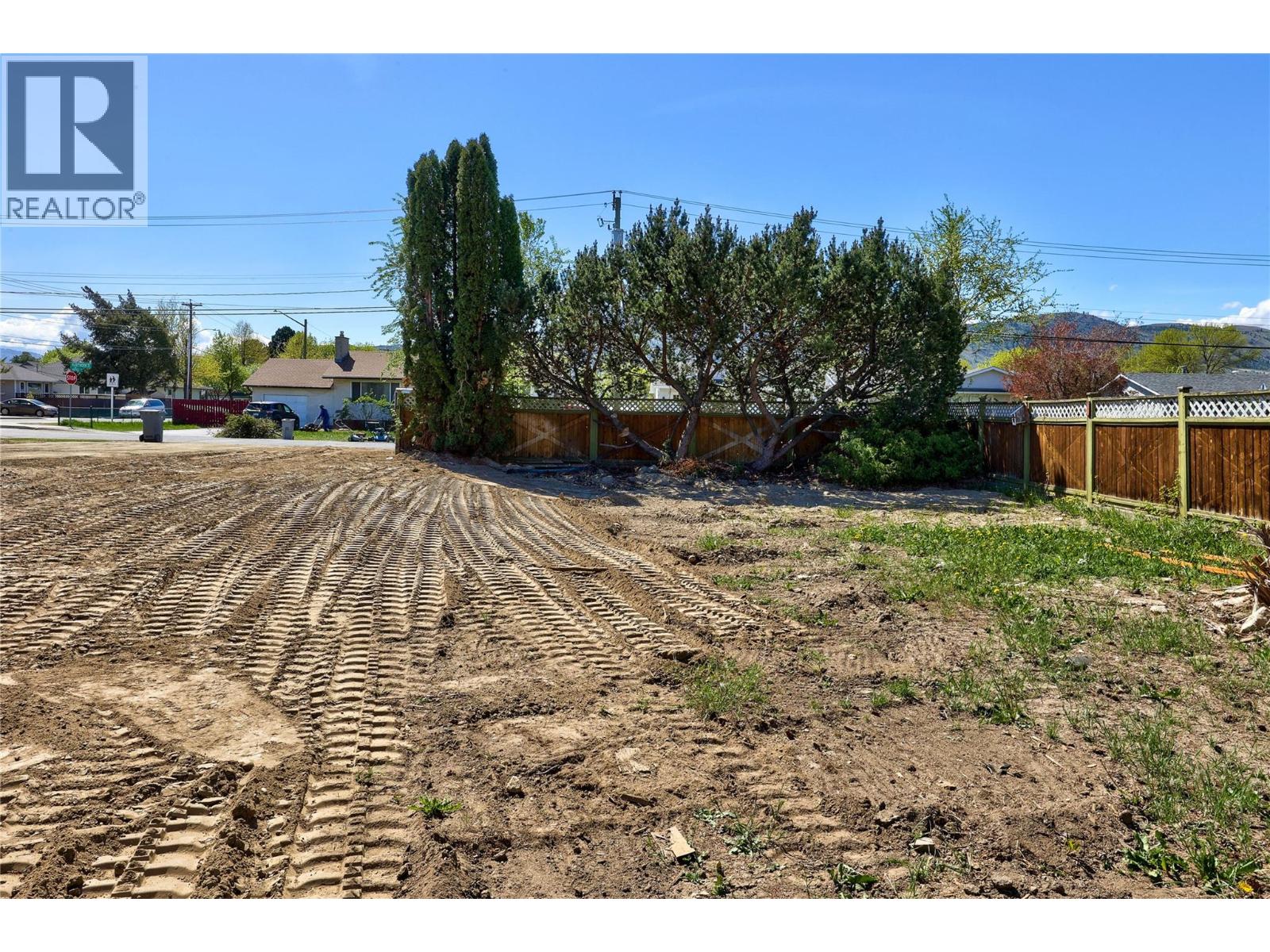 1908 Fleetwood Avenue, Kamloops, British Columbia  V2H 1T7 - Photo 4 - 10364906