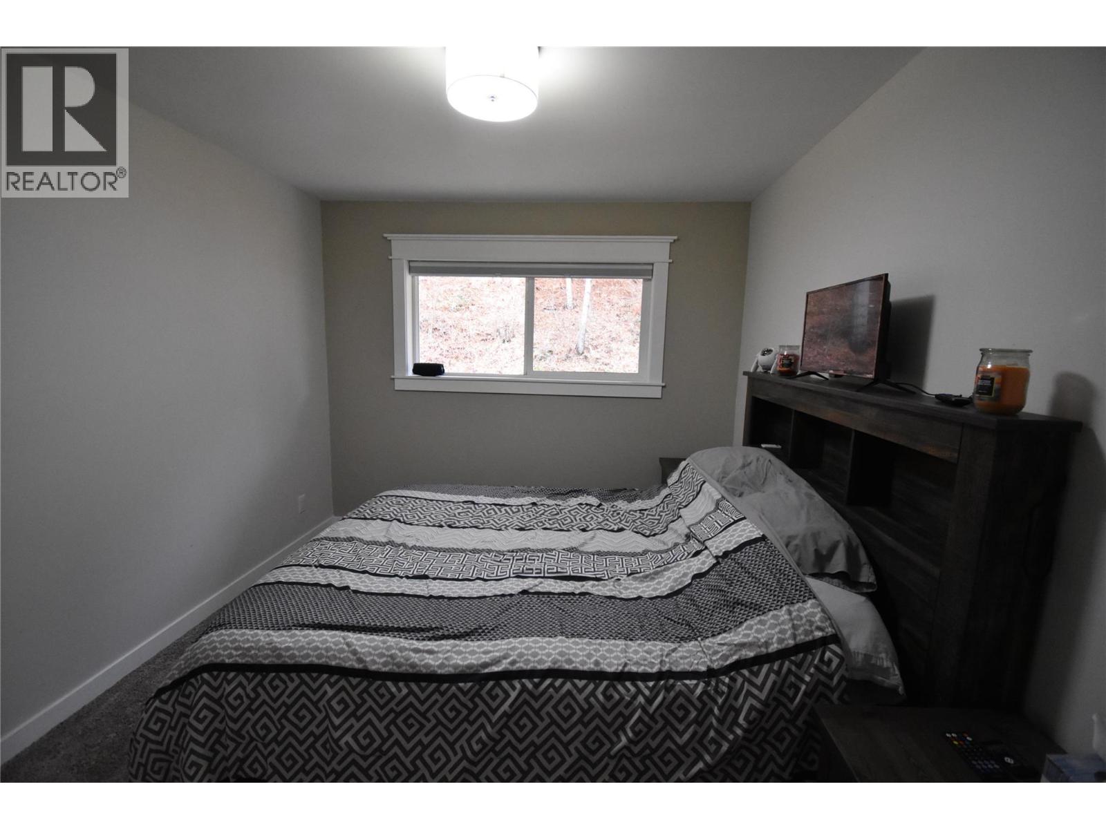 2201 Mcbride Street, Trail, British Columbia  V1R 3A6 - Photo 15 - 10372246