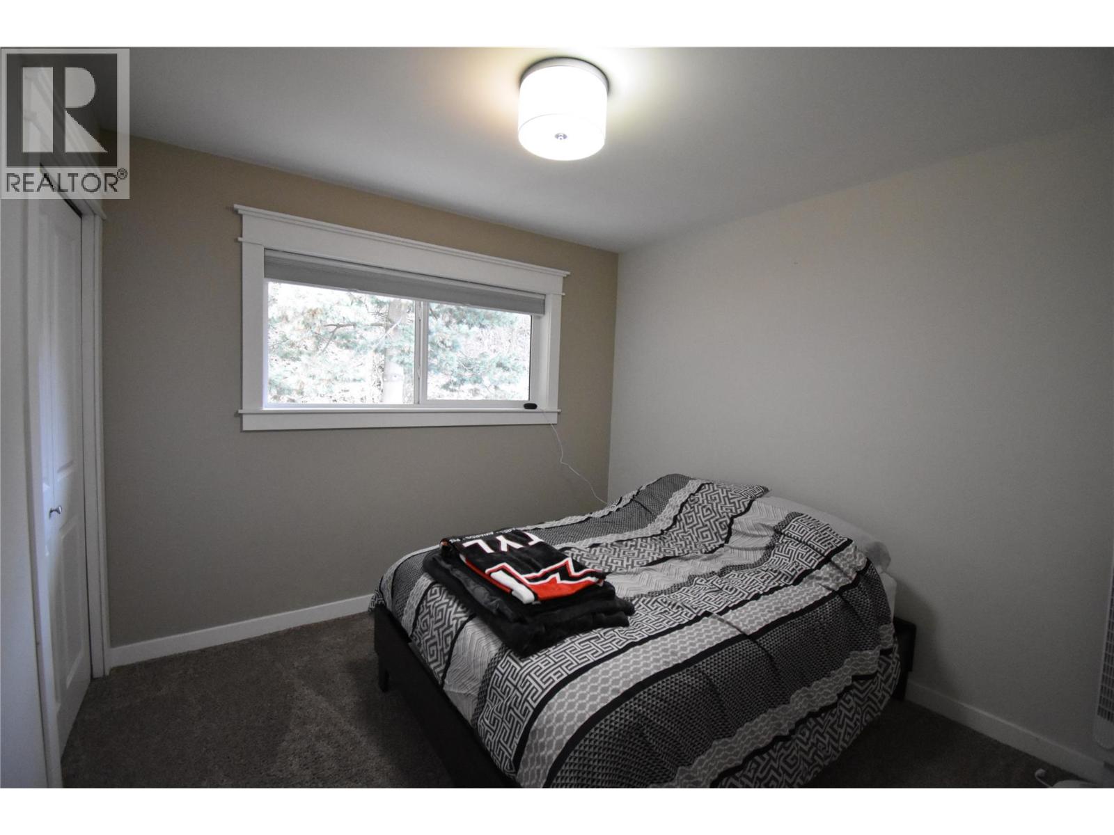 2201 Mcbride Street, Trail, British Columbia  V1R 3A6 - Photo 17 - 10372246