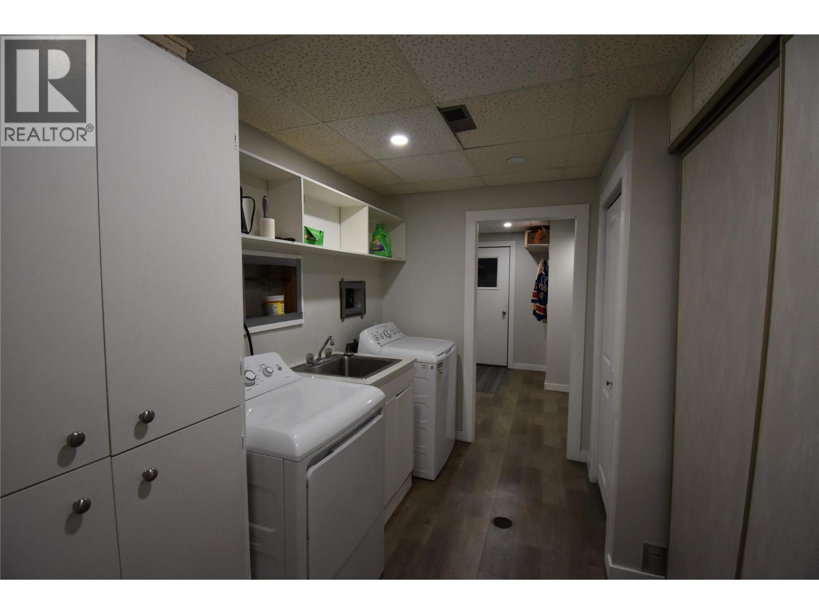 2201 Mcbride Street, Trail, British Columbia  V1R 3A6 - Photo 25 - 10372246