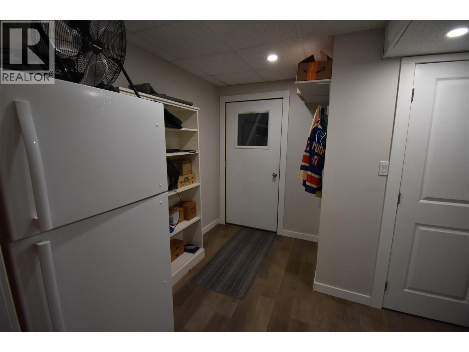 2201 Mcbride Street, Trail, British Columbia  V1R 3A6 - Photo 26 - 10372246