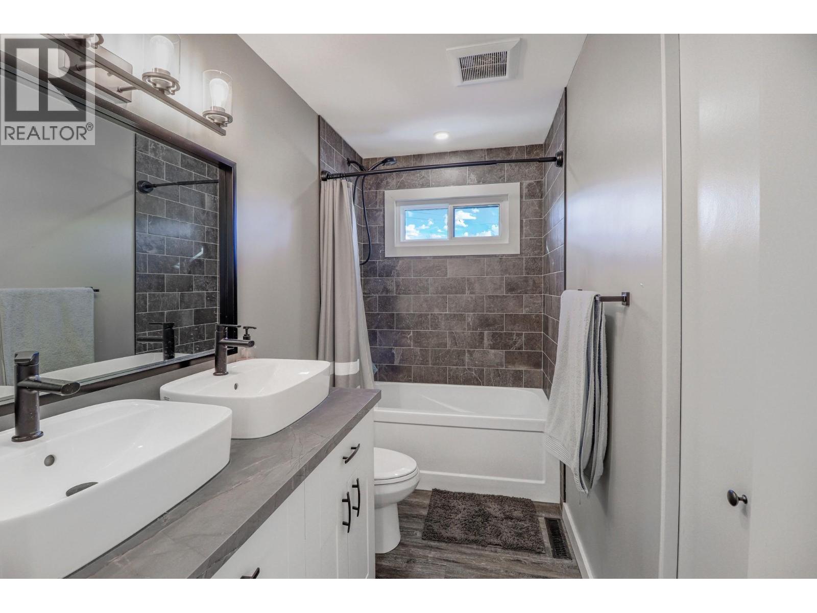 1405 2a Avenue S, Cranbrook, British Columbia  V1C 2B6 - Photo 16 - 10371869