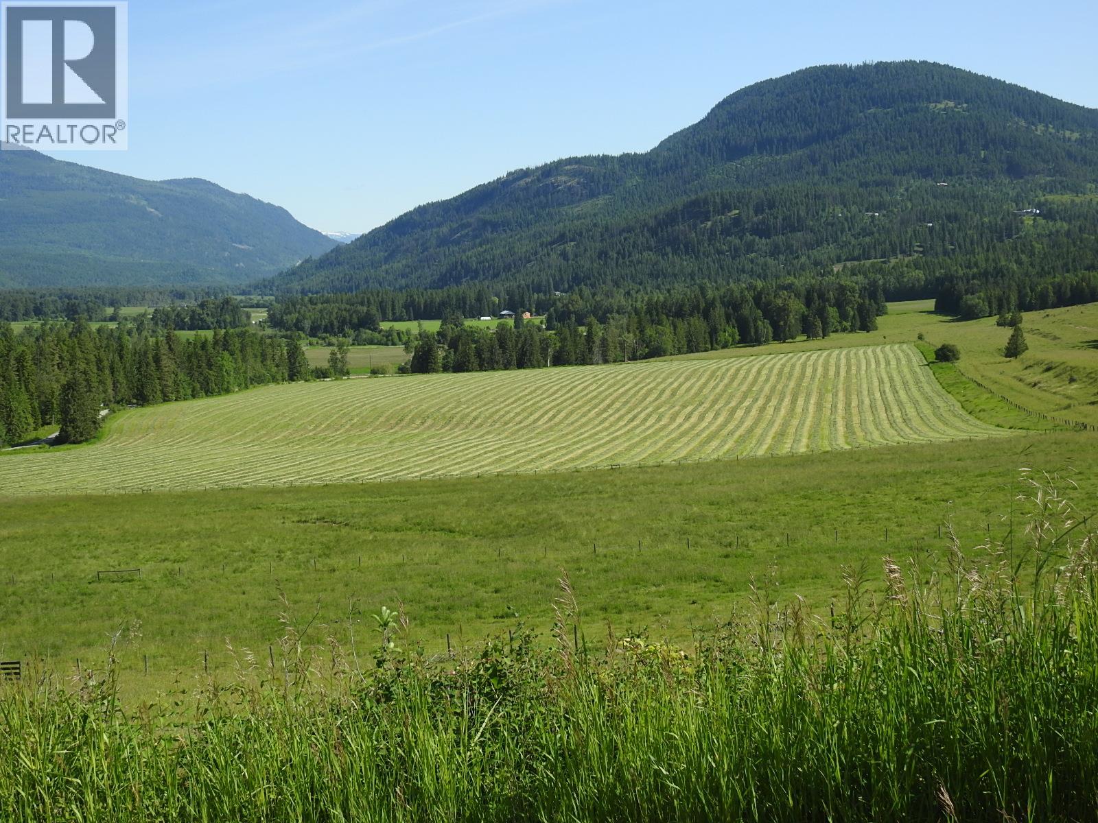 43 Sigalet Road, lumby, British Columbia