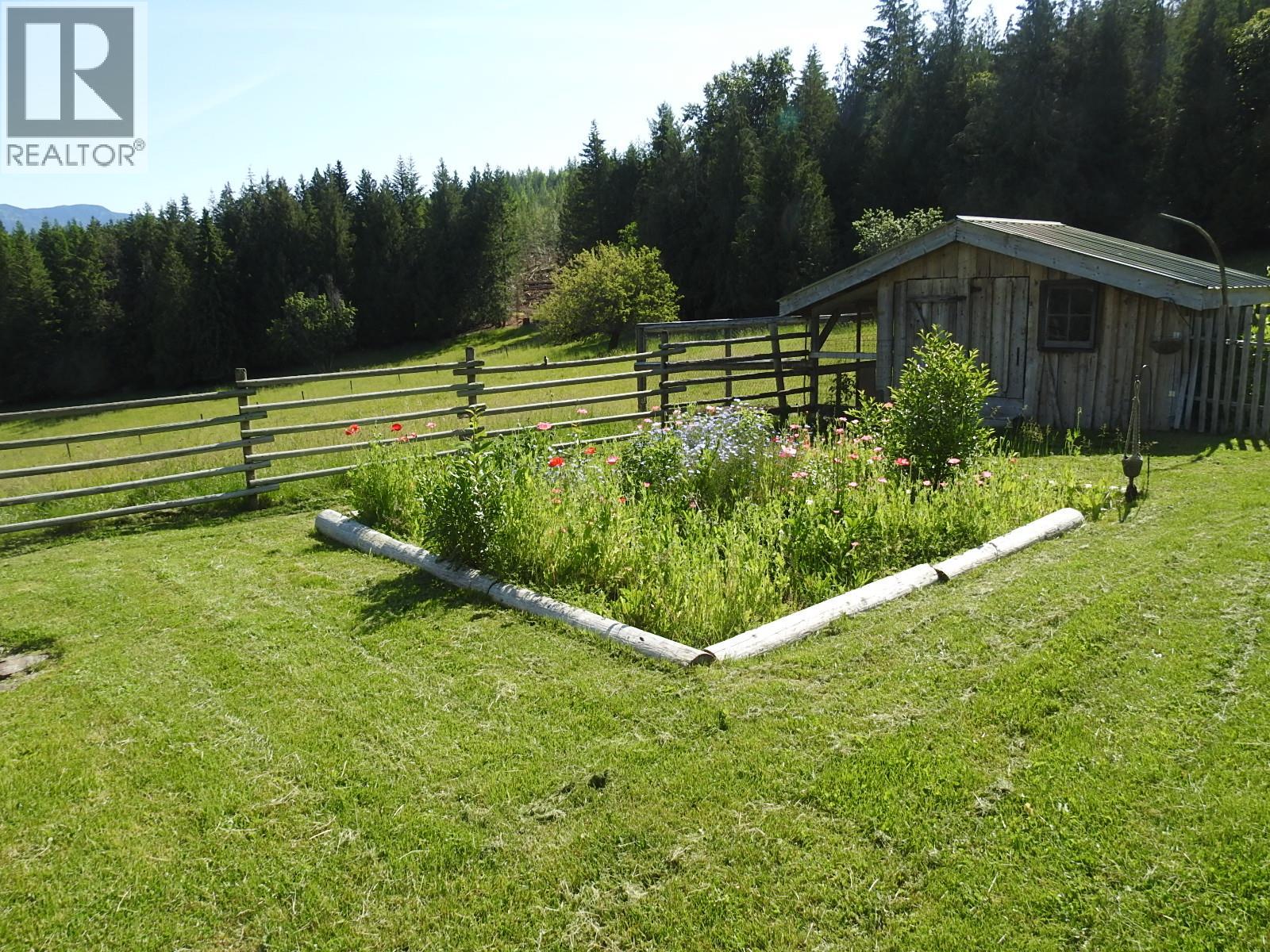 43 Sigalet Road, Lumby, British Columbia  V0E 2G6 - Photo 28 - 10371756