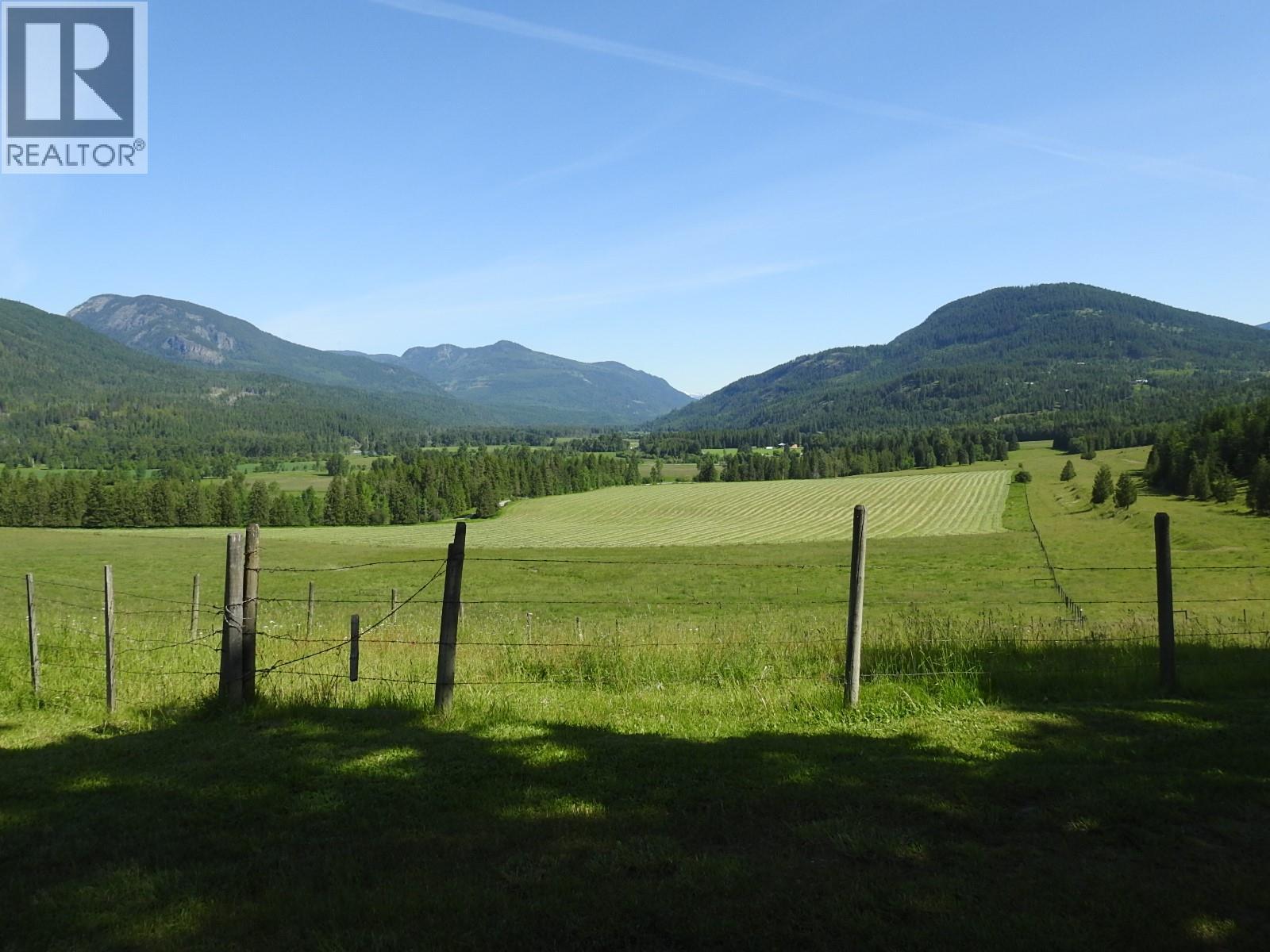 43 Sigalet Road, Lumby, British Columbia  V0E 2G6 - Photo 56 - 10371756