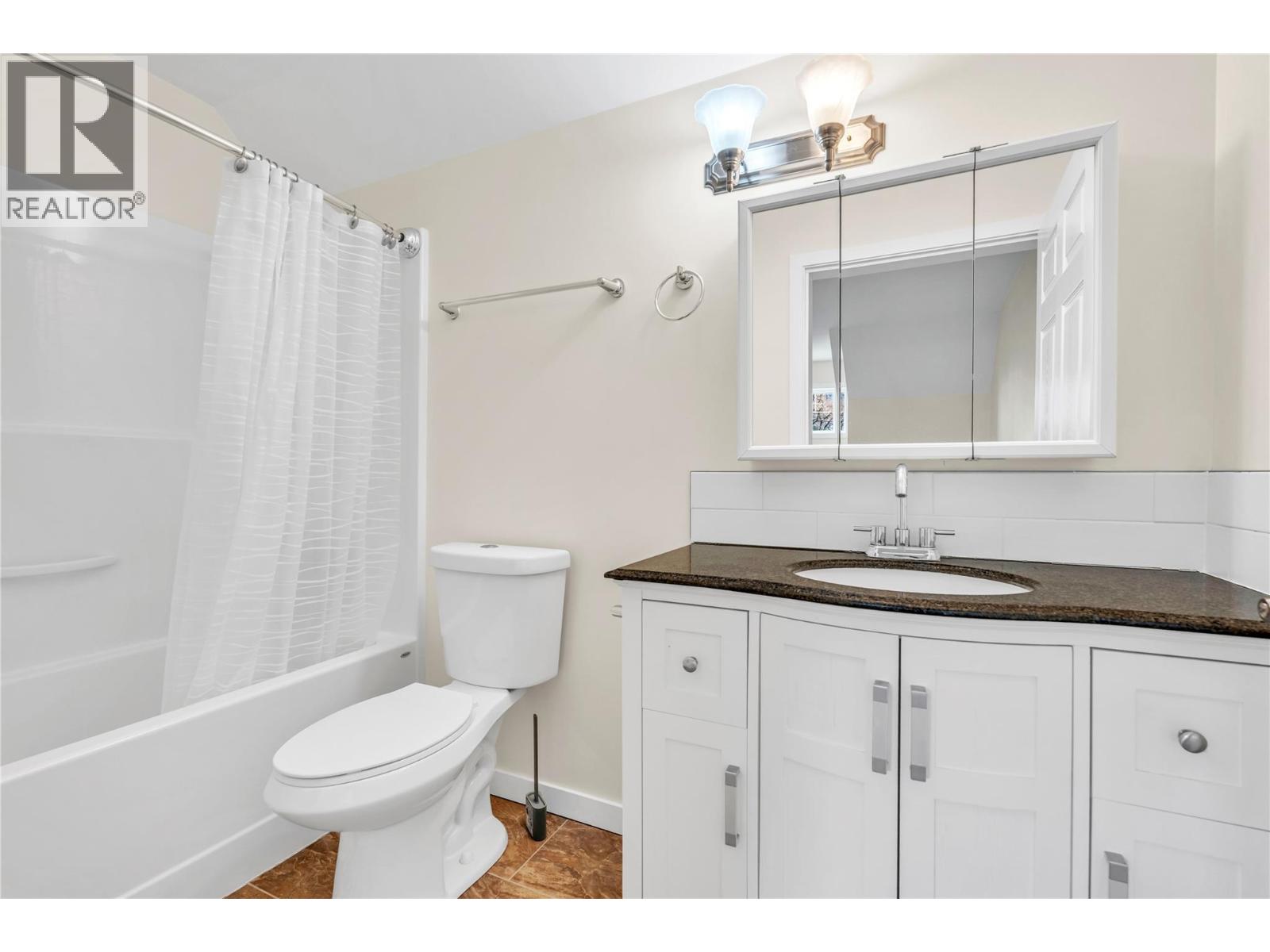 2338 Hwy 3, Cawston, British Columbia  V0X 1C2 - Photo 53 - 10371571