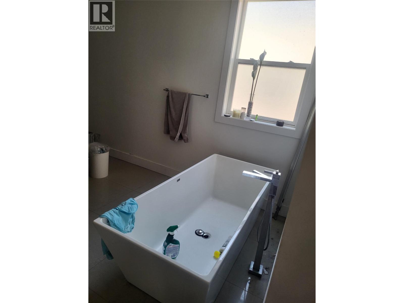 1701 Birkenhead Place, Kamloops, British Columbia  V2E 2T6 - Photo 13 - 10372380