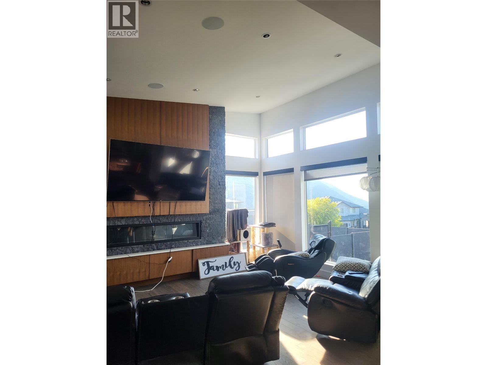 1701 Birkenhead Place, Kamloops, British Columbia  V2E 2T6 - Photo 39 - 10372380