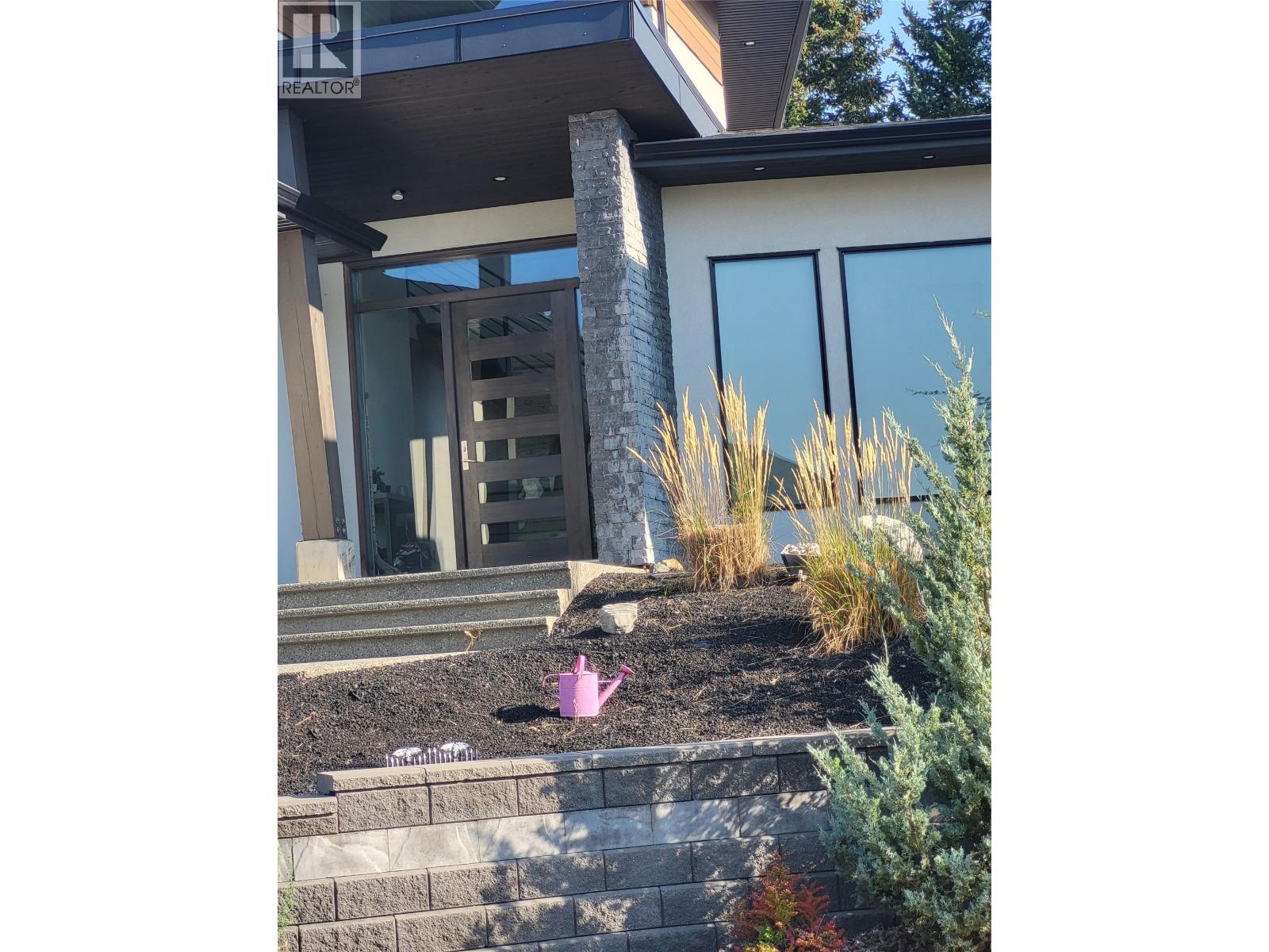 1701 Birkenhead Place, Kamloops, British Columbia  V2E 2T6 - Photo 4 - 10372380