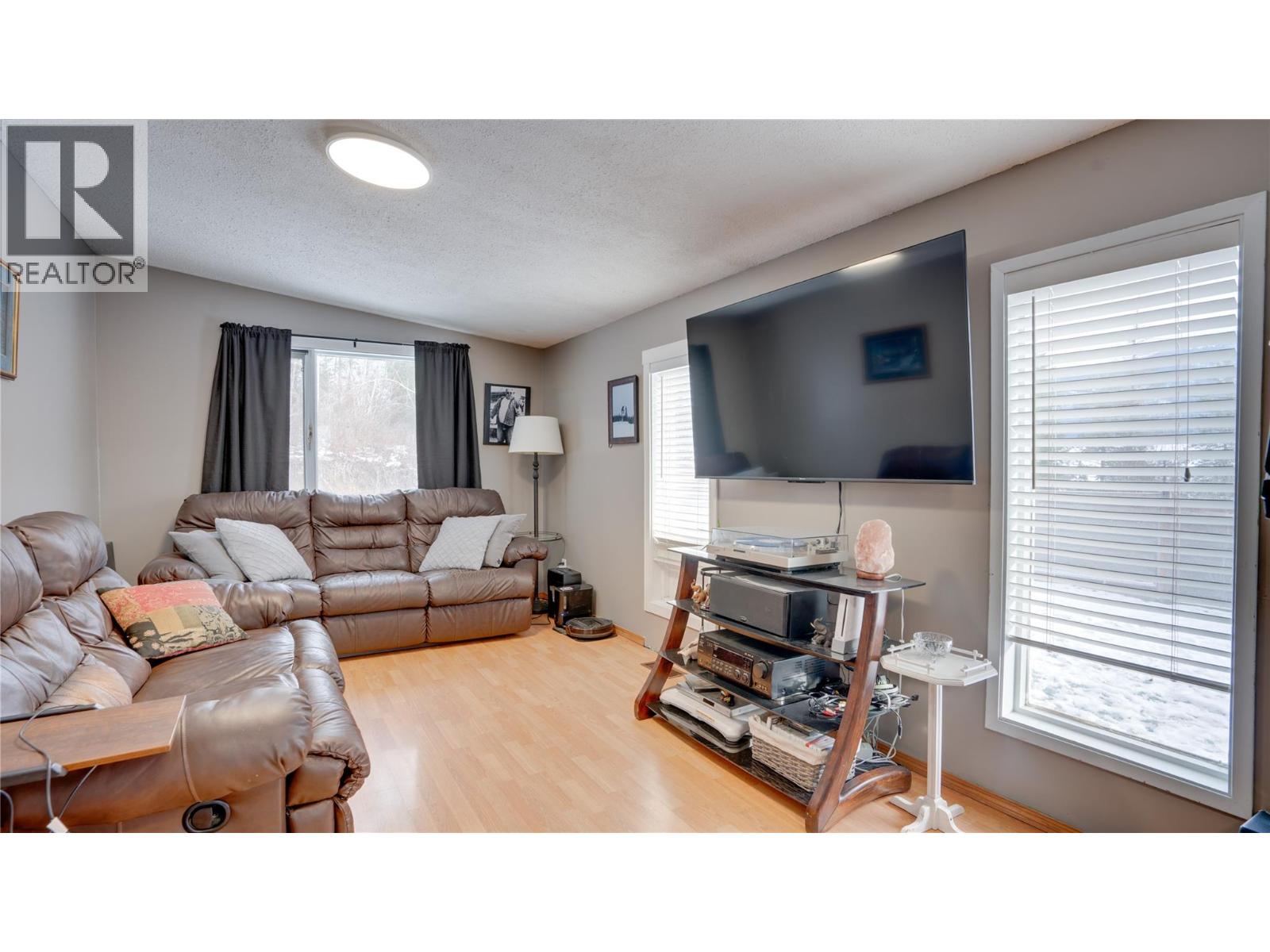 48 Stroulger Road, Enderby, British Columbia  V0E 1V3 - Photo 30 - 10371629