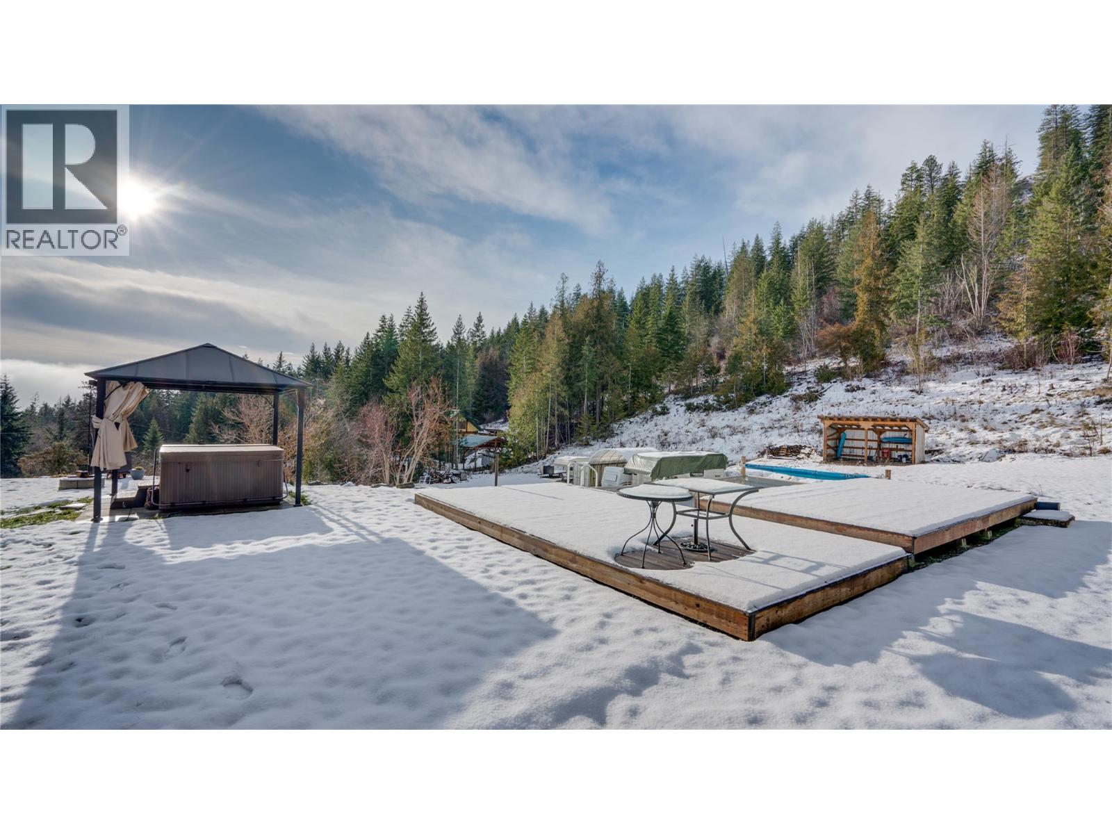 48 Stroulger Road, Enderby, British Columbia  V0E 1V3 - Photo 5 - 10371629