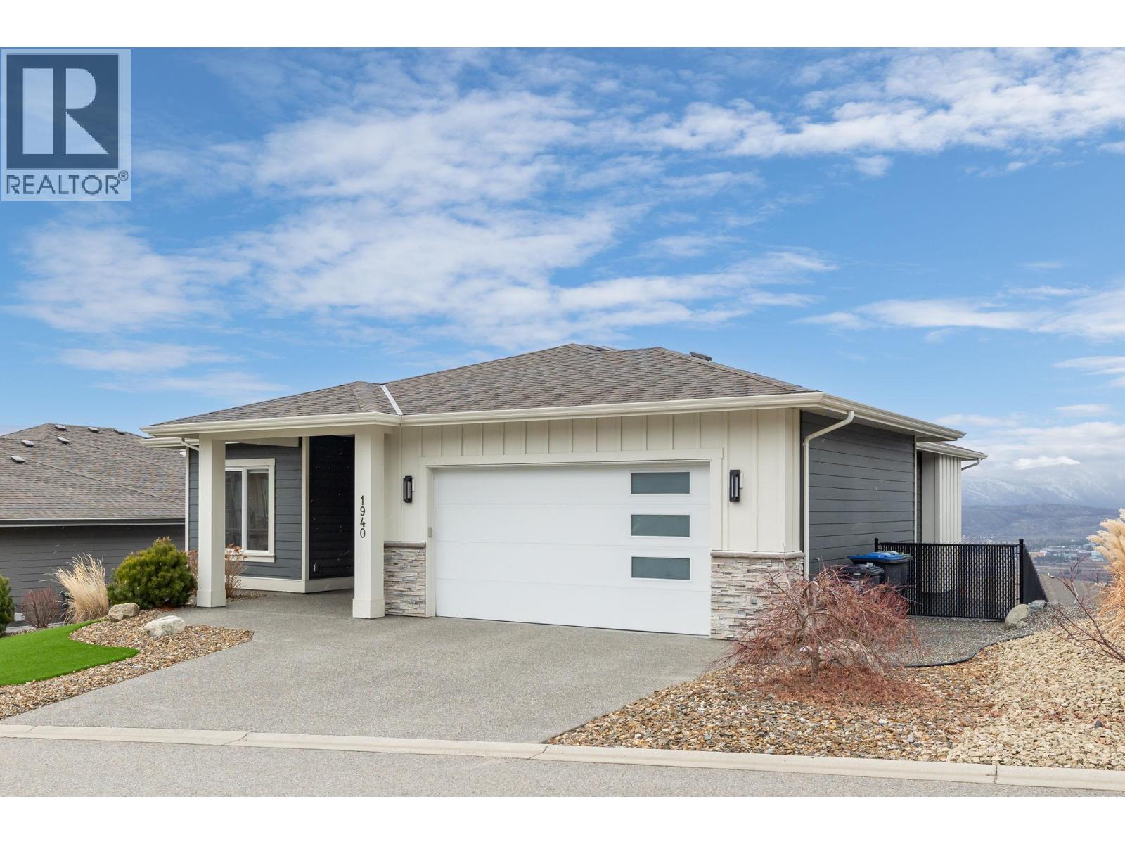 1940 Foxtail Terrace, Kelowna, British Columbia  V1P 1T9 - Photo 2 - 10372242