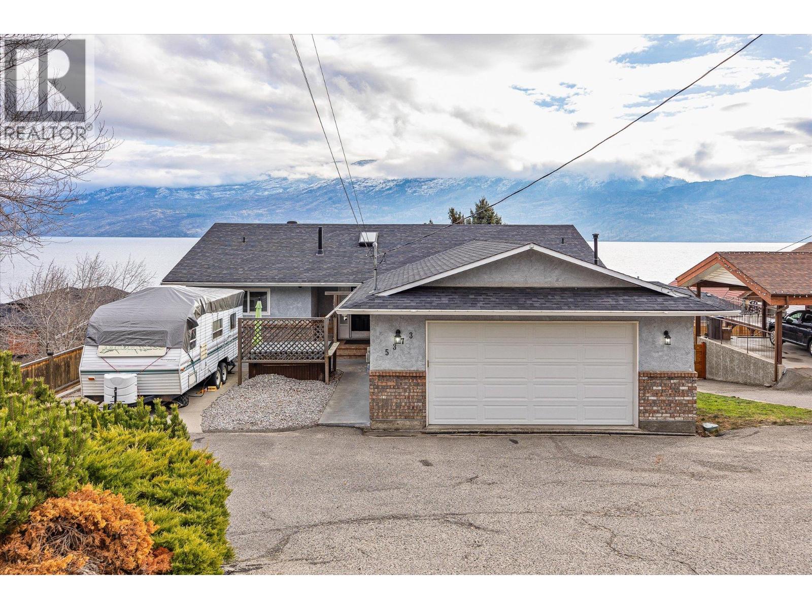 5373 Buchanan Road, peachland, British Columbia