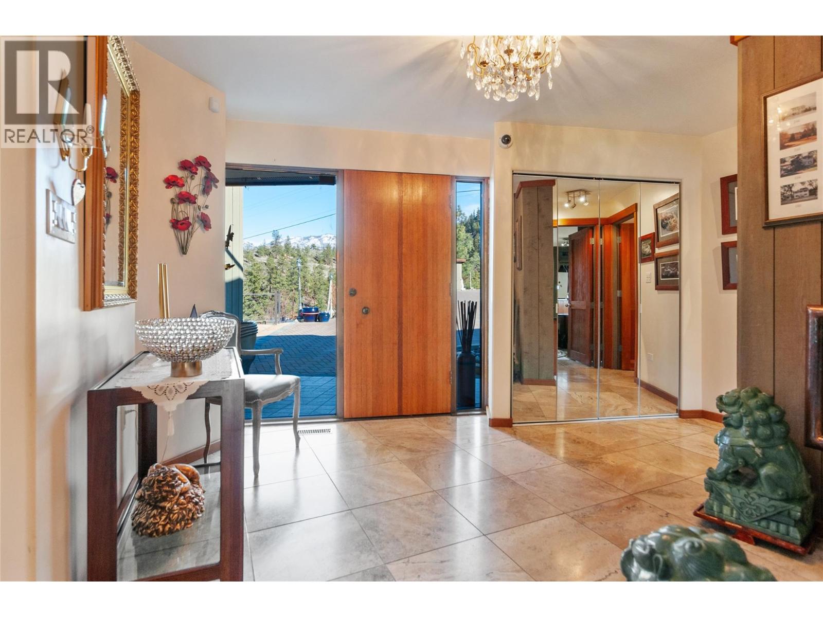 264 Eastside Road, Okanagan Falls, British Columbia  V0H 1R0 - Photo 16 - 10372320