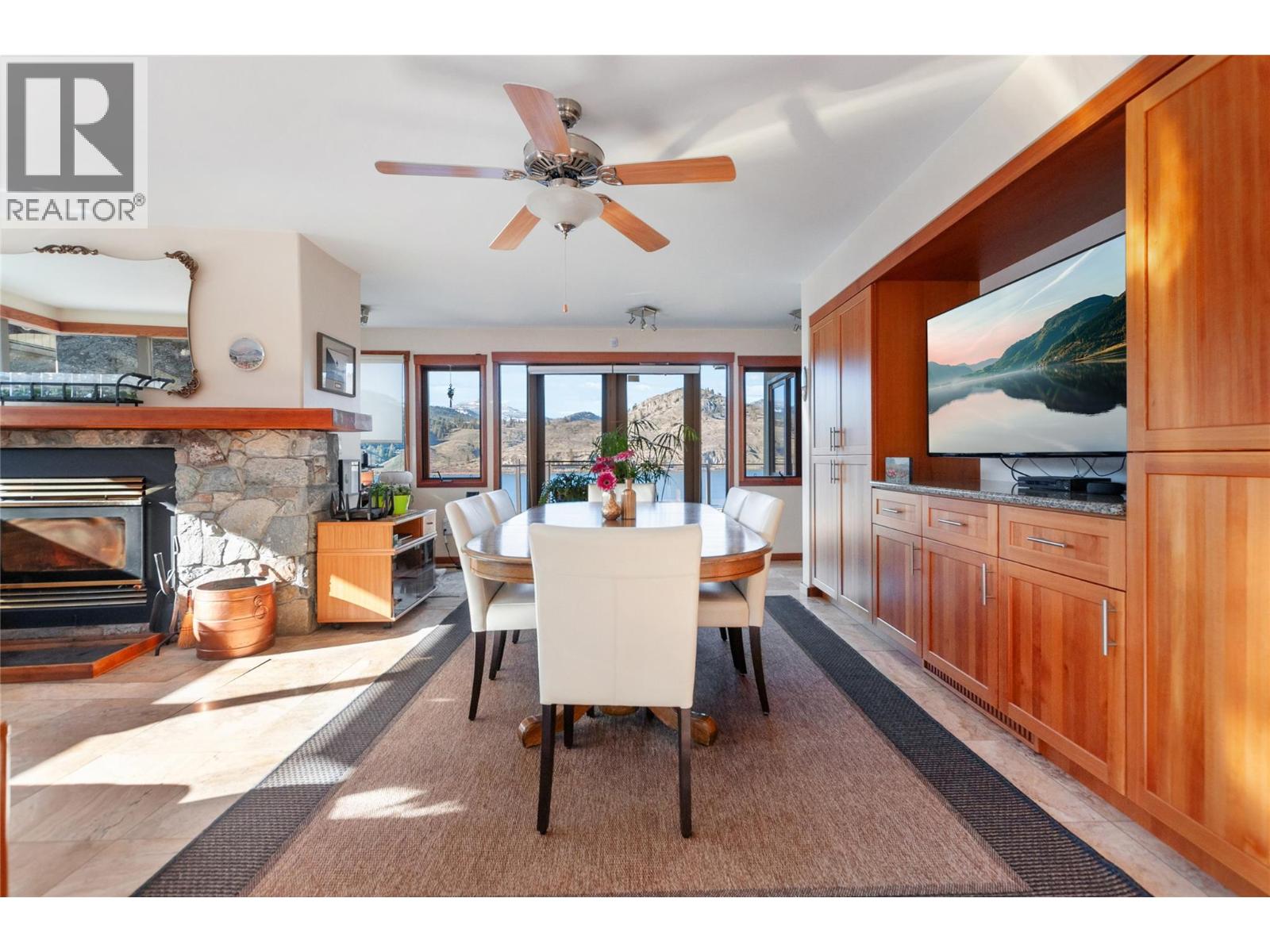 264 Eastside Road, Okanagan Falls, British Columbia  V0H 1R0 - Photo 25 - 10372320