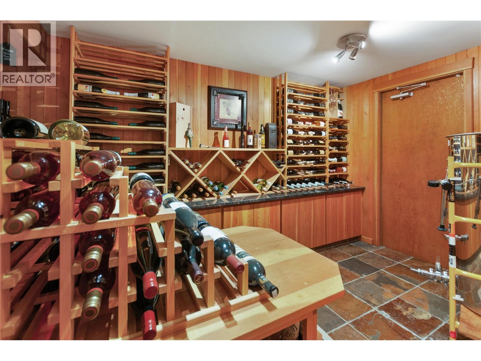 264 Eastside Road, Okanagan Falls, British Columbia  V0H 1R0 - Photo 35 - 10372320
