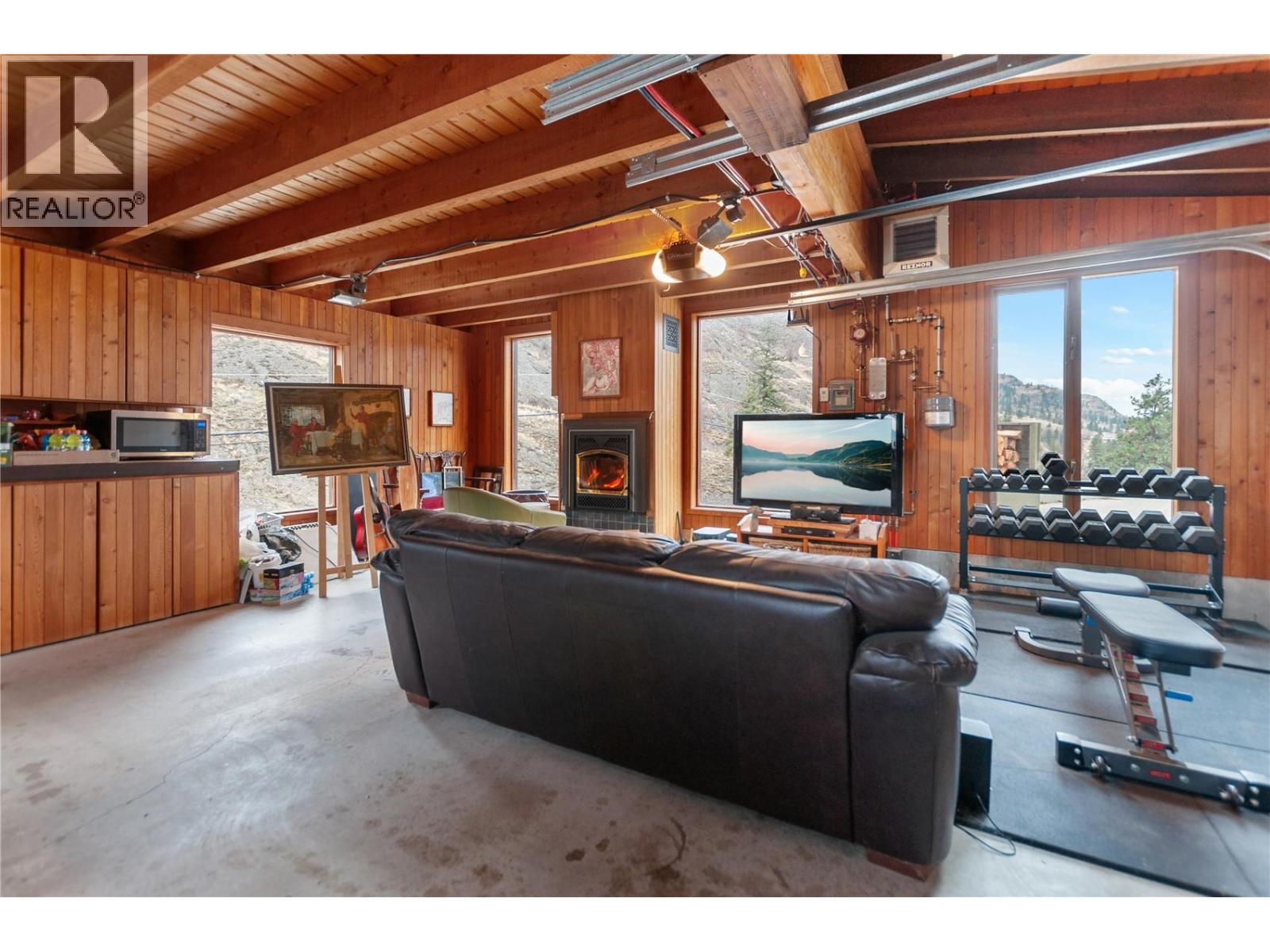 264 Eastside Road, Okanagan Falls, British Columbia  V0H 1R0 - Photo 44 - 10372320