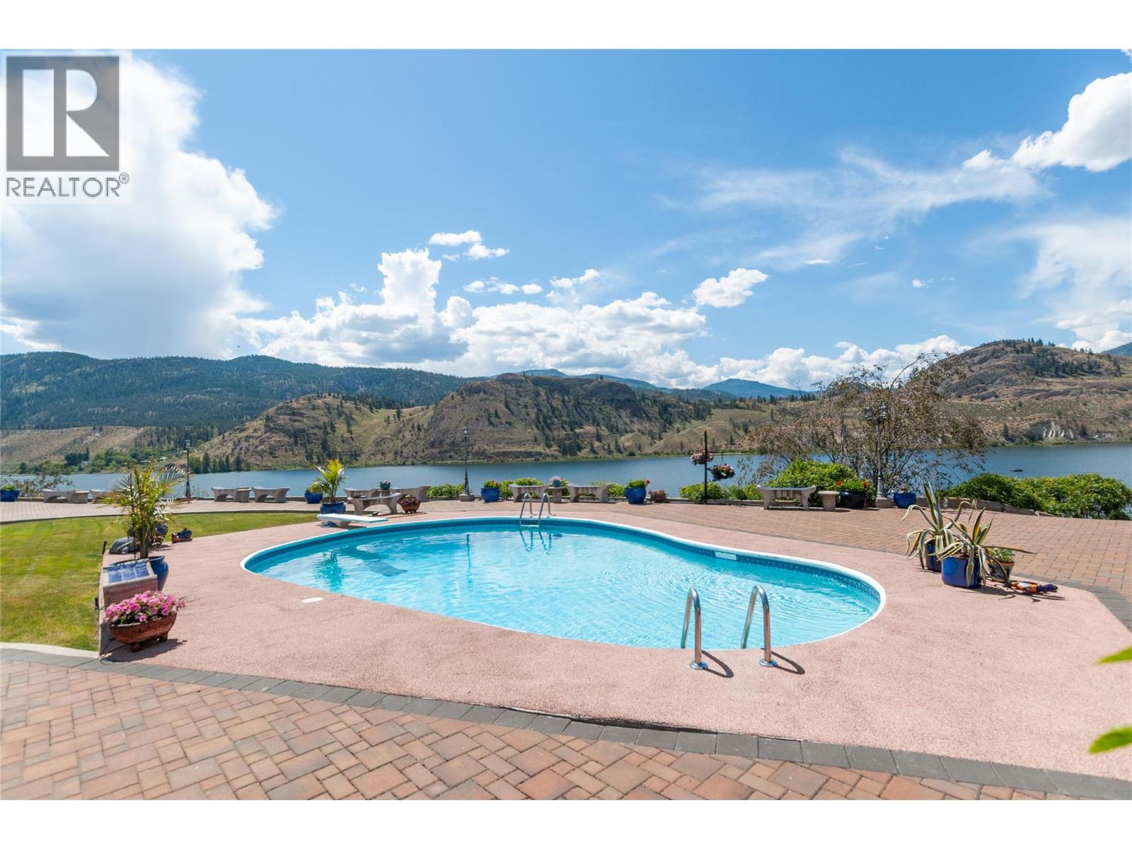 264 Eastside Road, Okanagan Falls, British Columbia  V0H 1R0 - Photo 63 - 10372320