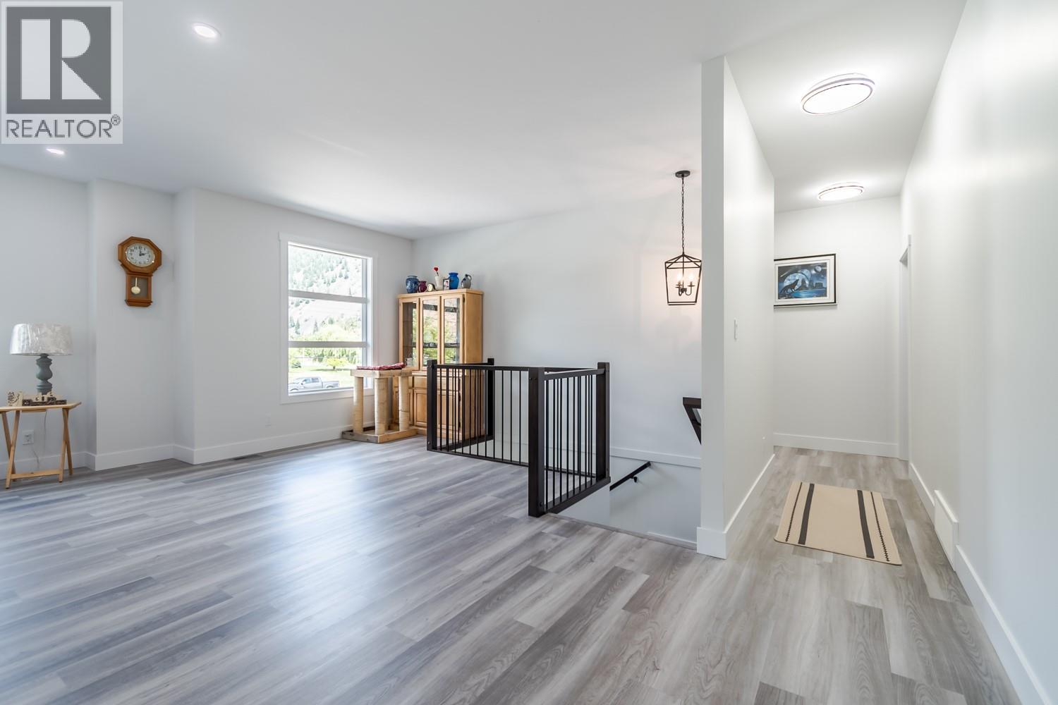 180 Hollywood Crescent, Lillooet, British Columbia  V0K 1V0 - Photo 17 - 10372417