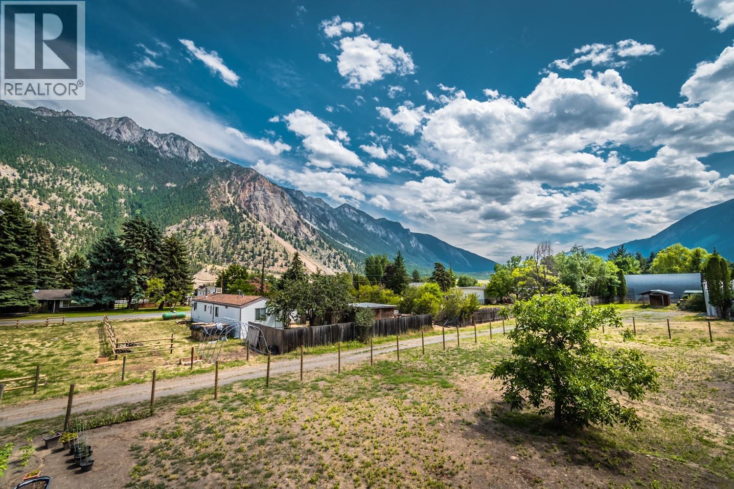 180 Hollywood Crescent, Lillooet, British Columbia  V0K 1V0 - Photo 24 - 10372417
