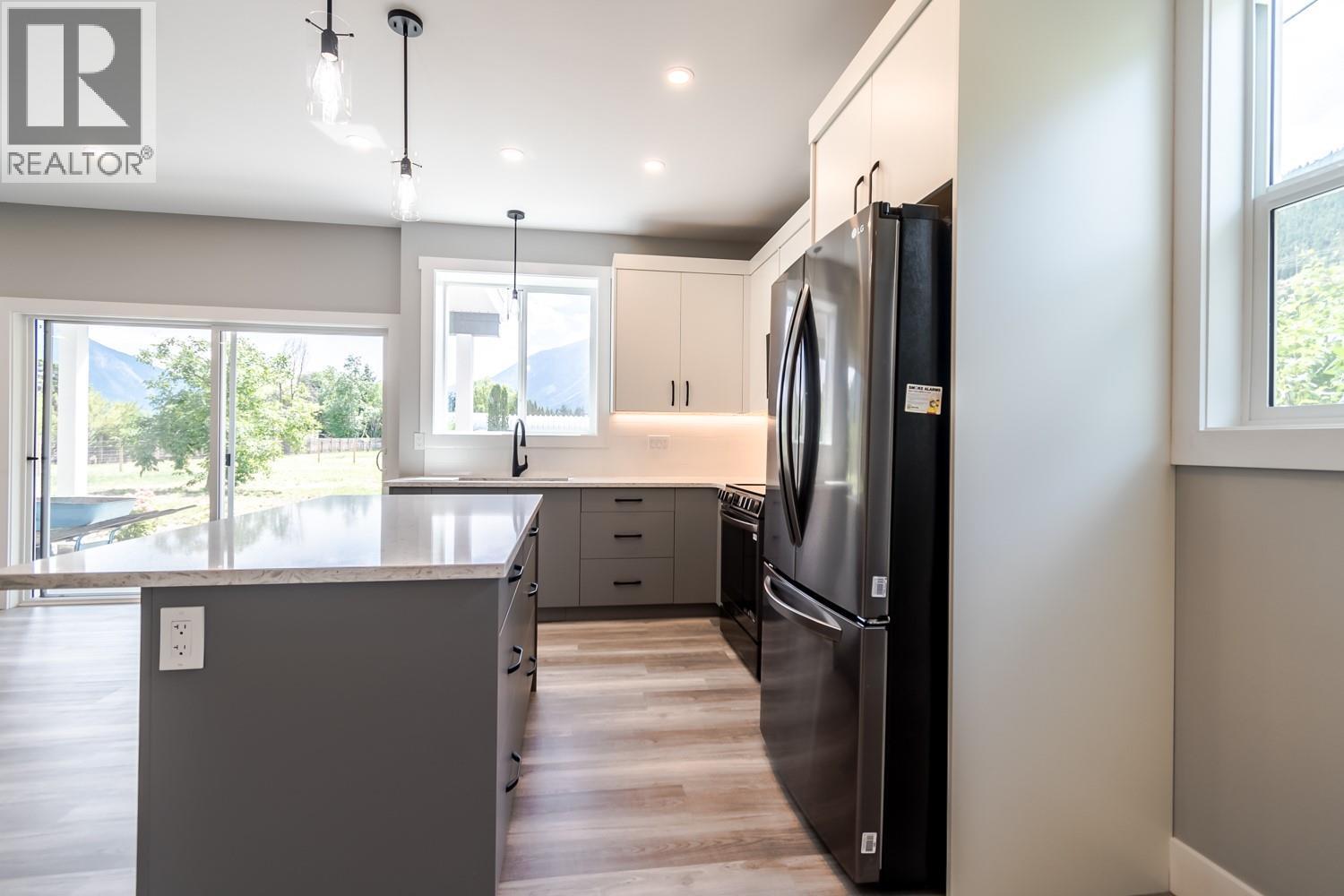 180 Hollywood Crescent, Lillooet, British Columbia  V0K 1V0 - Photo 37 - 10372417