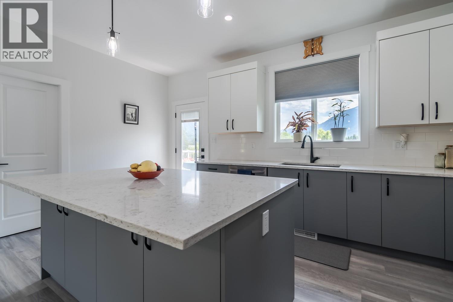 180 Hollywood Crescent, Lillooet, British Columbia  V0K 1V0 - Photo 42 - 10372417
