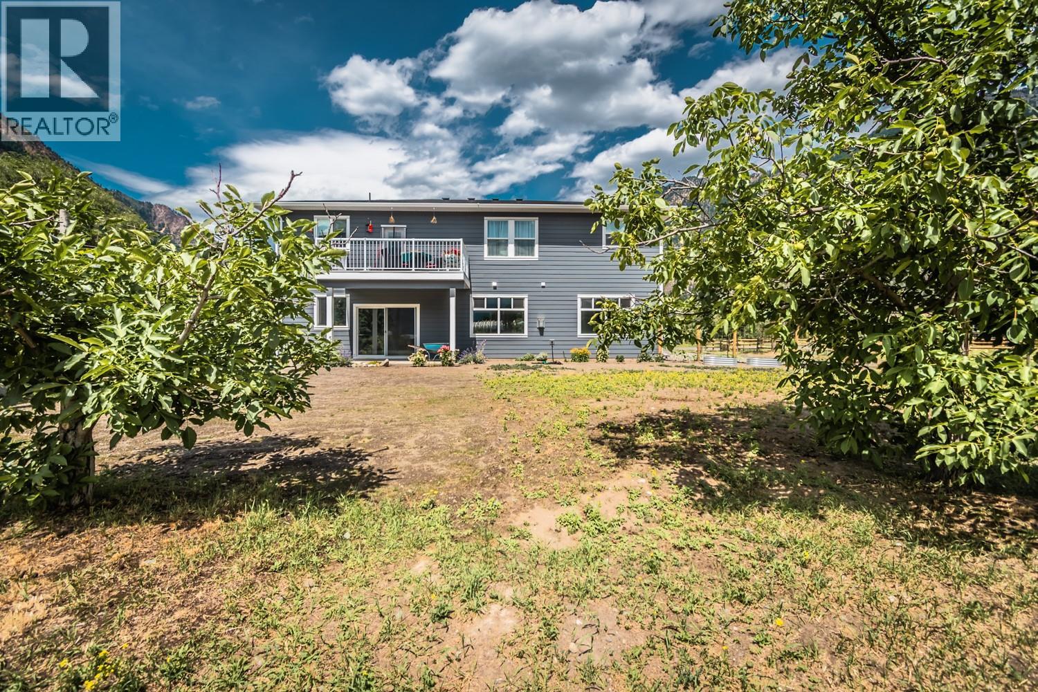 180 Hollywood Crescent, Lillooet, British Columbia  V0K 1V0 - Photo 6 - 10372417